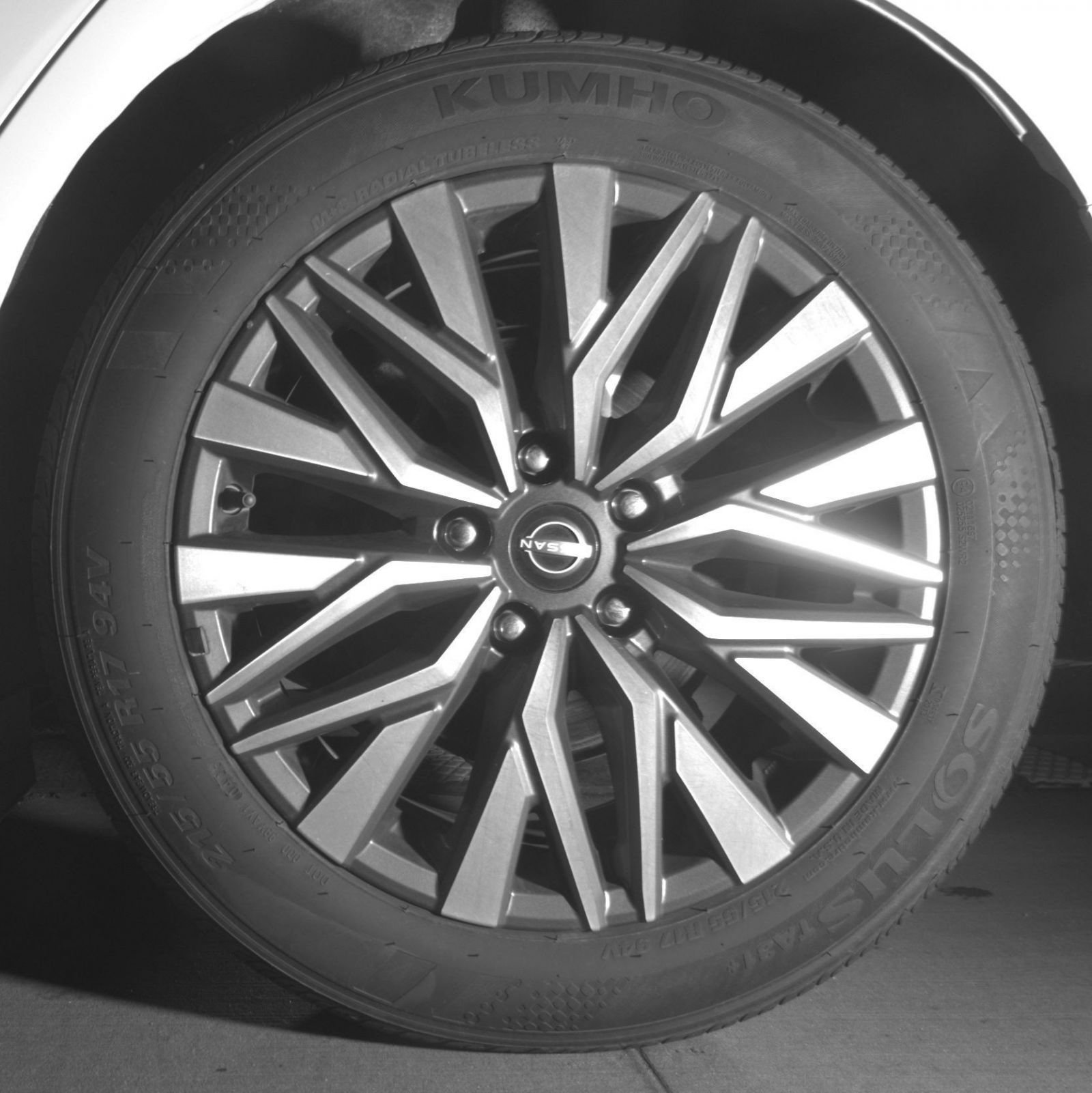 Thumbnail: 2025 Nissan Altima - 16