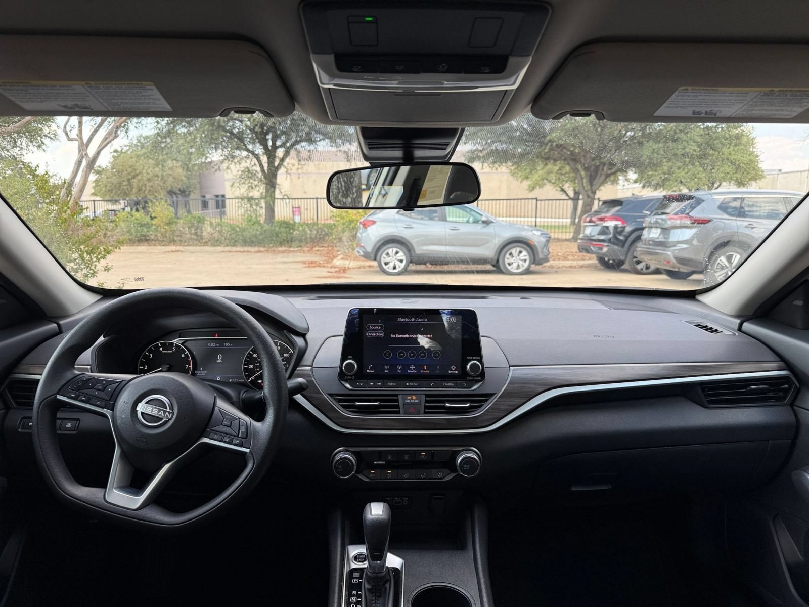 Thumbnail: 2025 Nissan Altima - 32