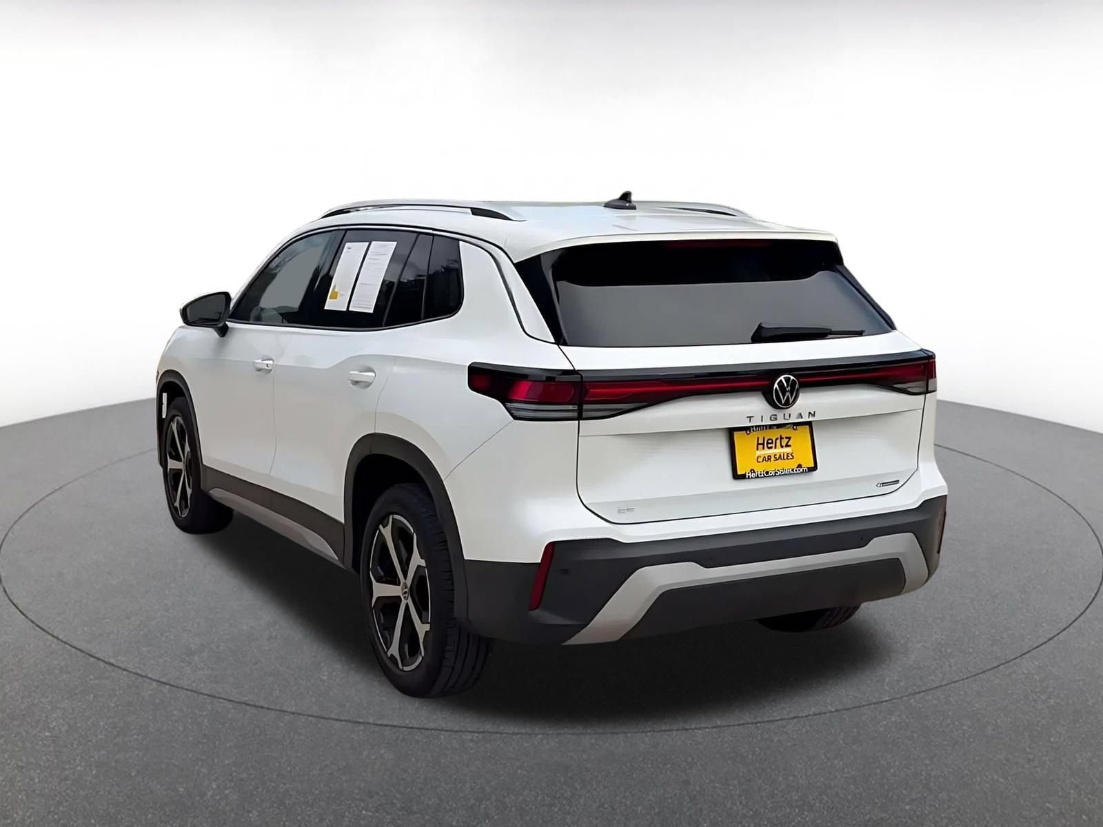 Thumbnail: 2026 Volkswagen Tiguan - 10