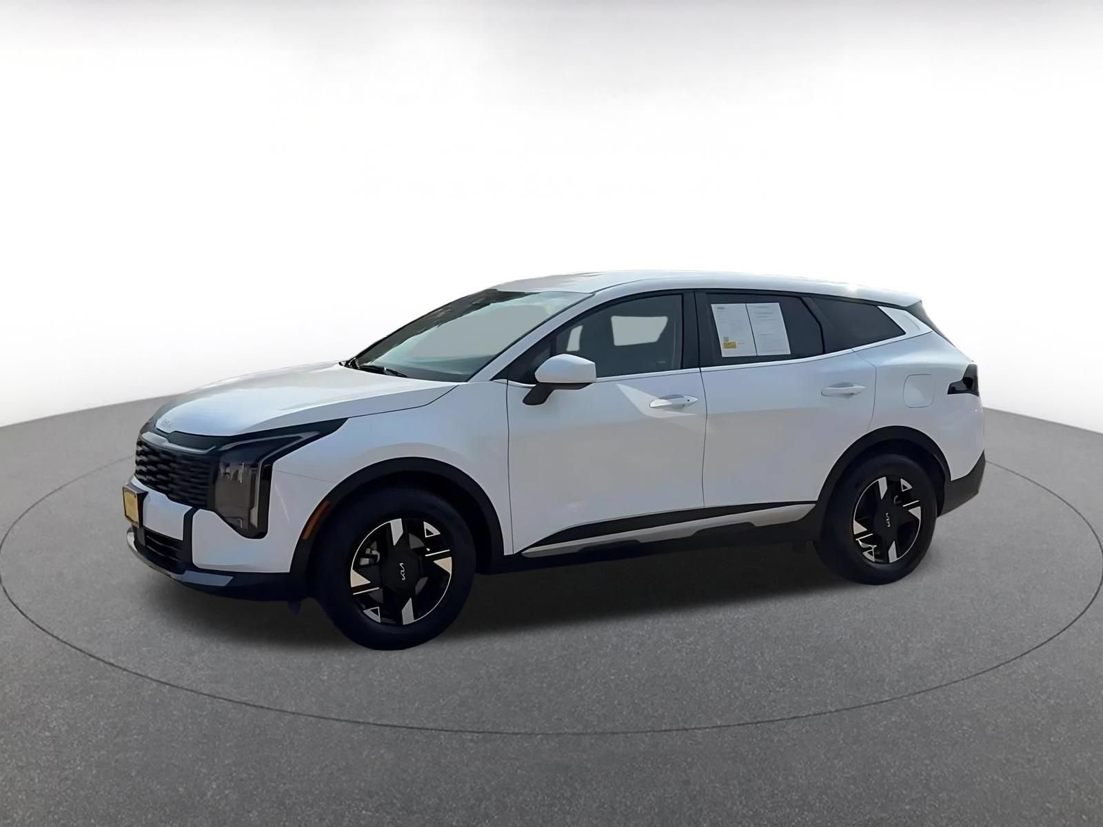 Thumbnail: 2026 Kia Sportage - 7