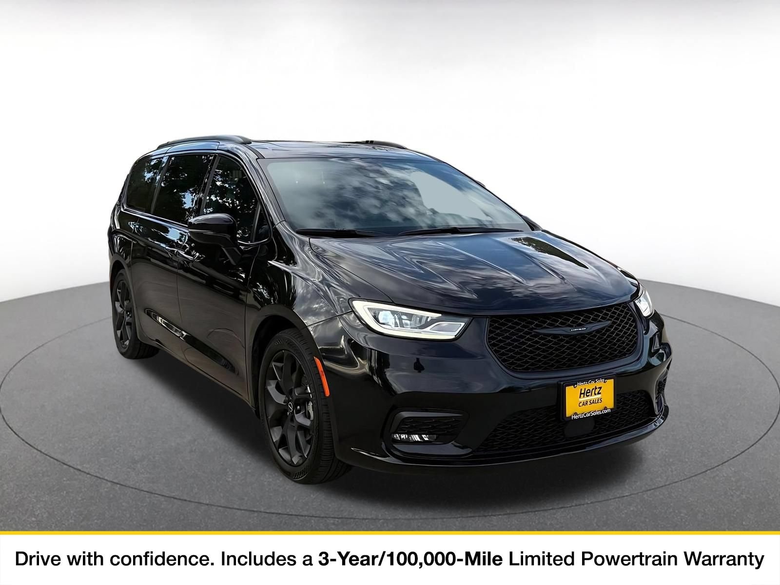 Thumbnail: 2025 Chrysler Pacifica - 1