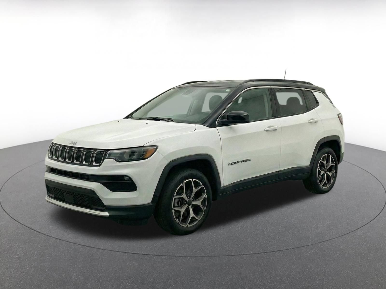 Thumbnail: 2025 Jeep Compass - 3