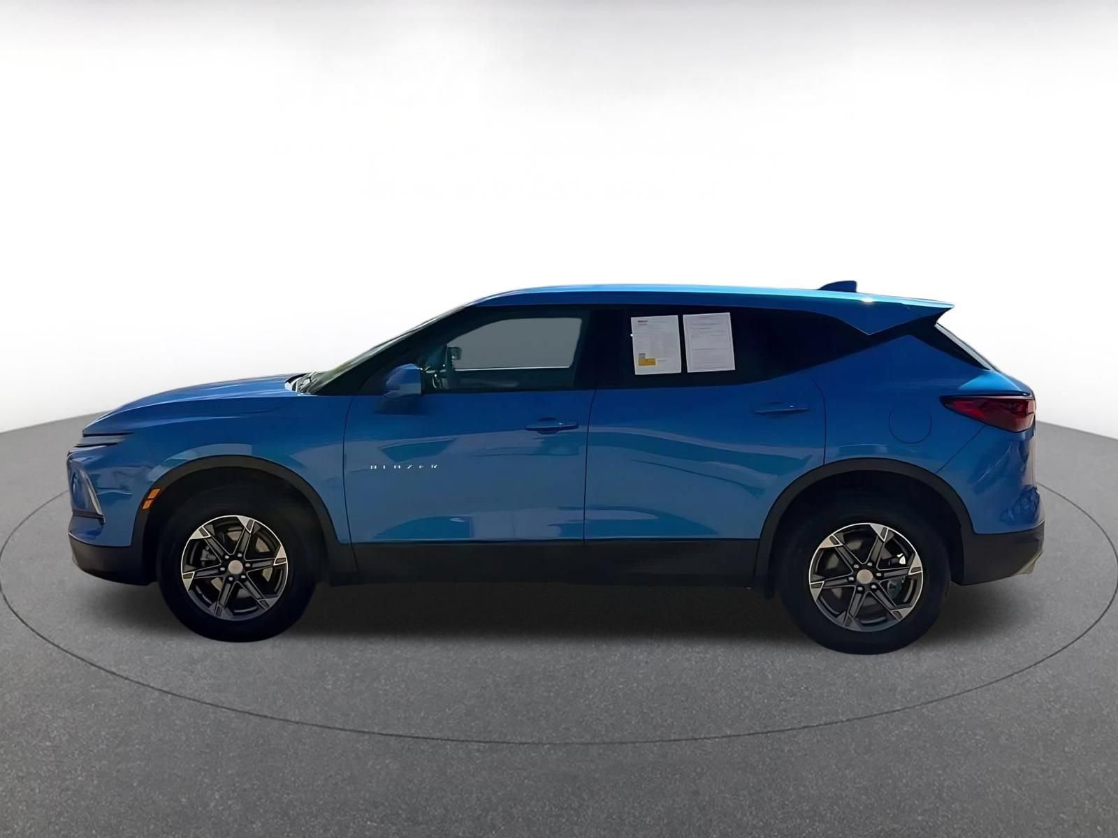 Thumbnail: 2026 Chevrolet Blazer - 9