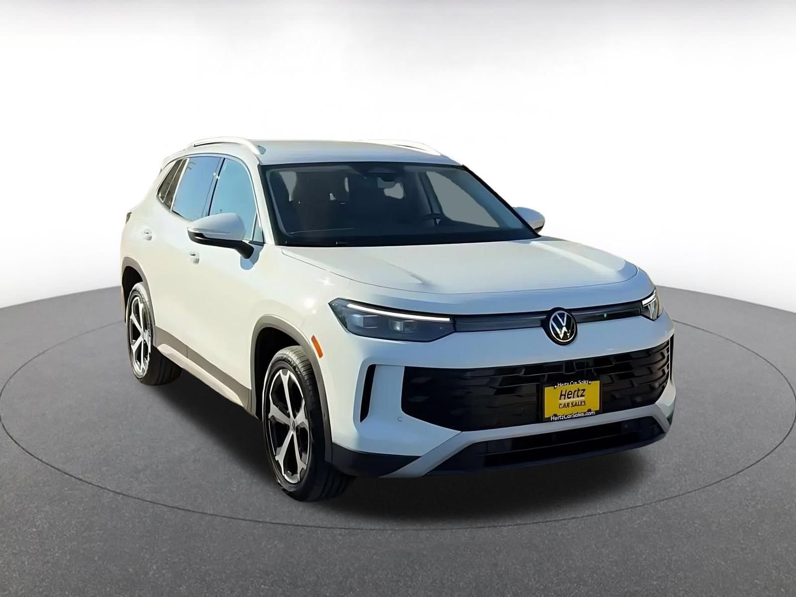 Thumbnail: 2026 Volkswagen Tiguan - 3
