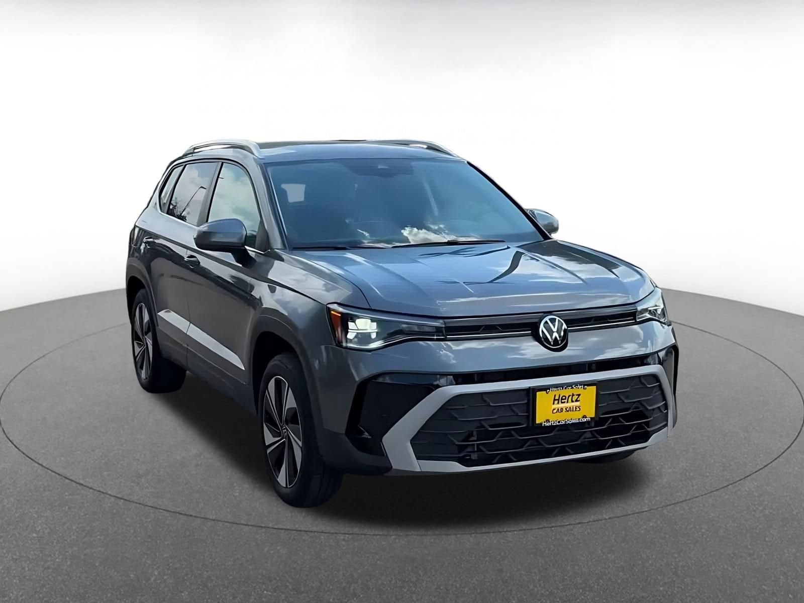 Thumbnail: 2026 Volkswagen Taos - 3