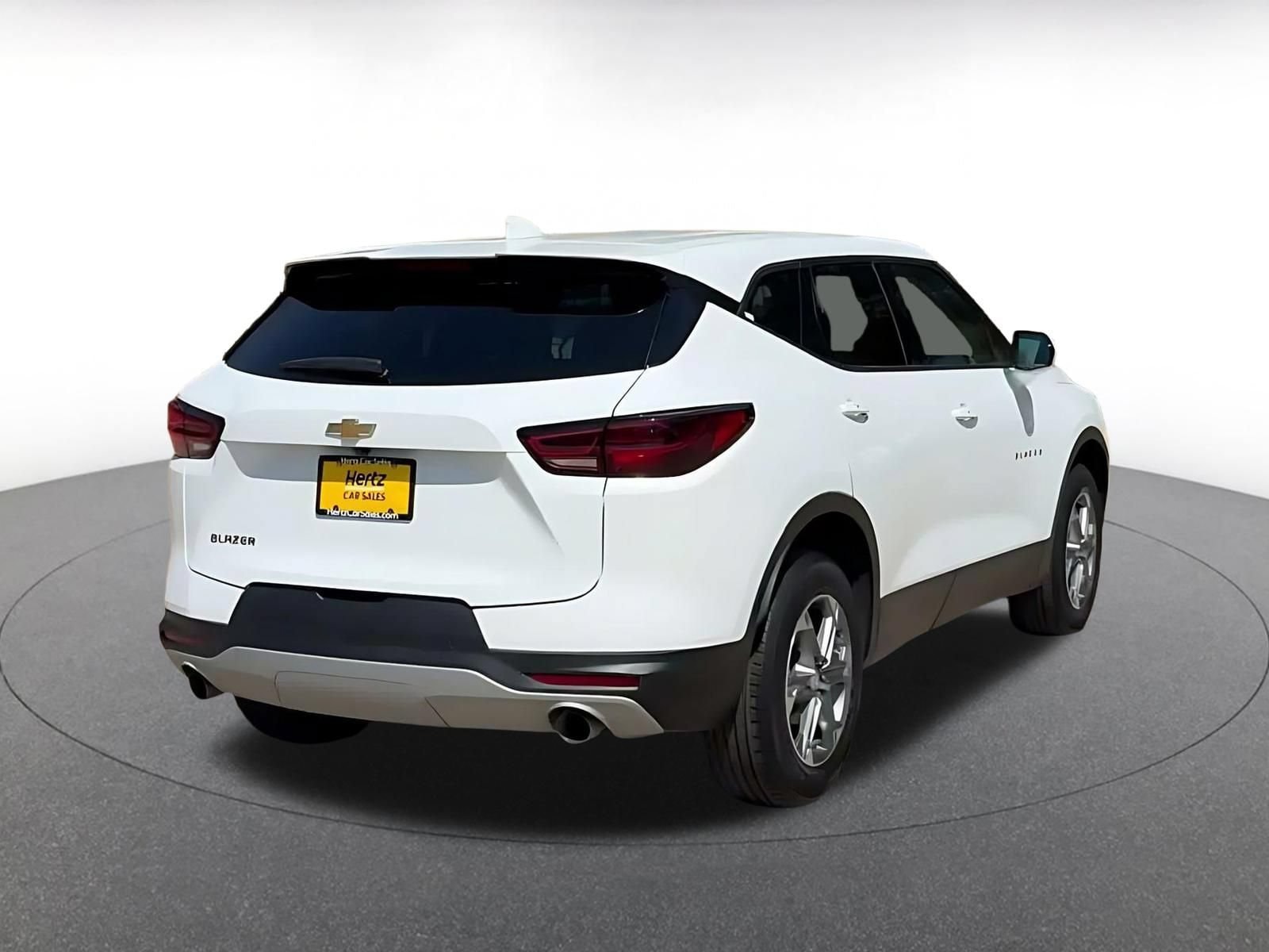 Thumbnail: 2026 Chevrolet Blazer - 13
