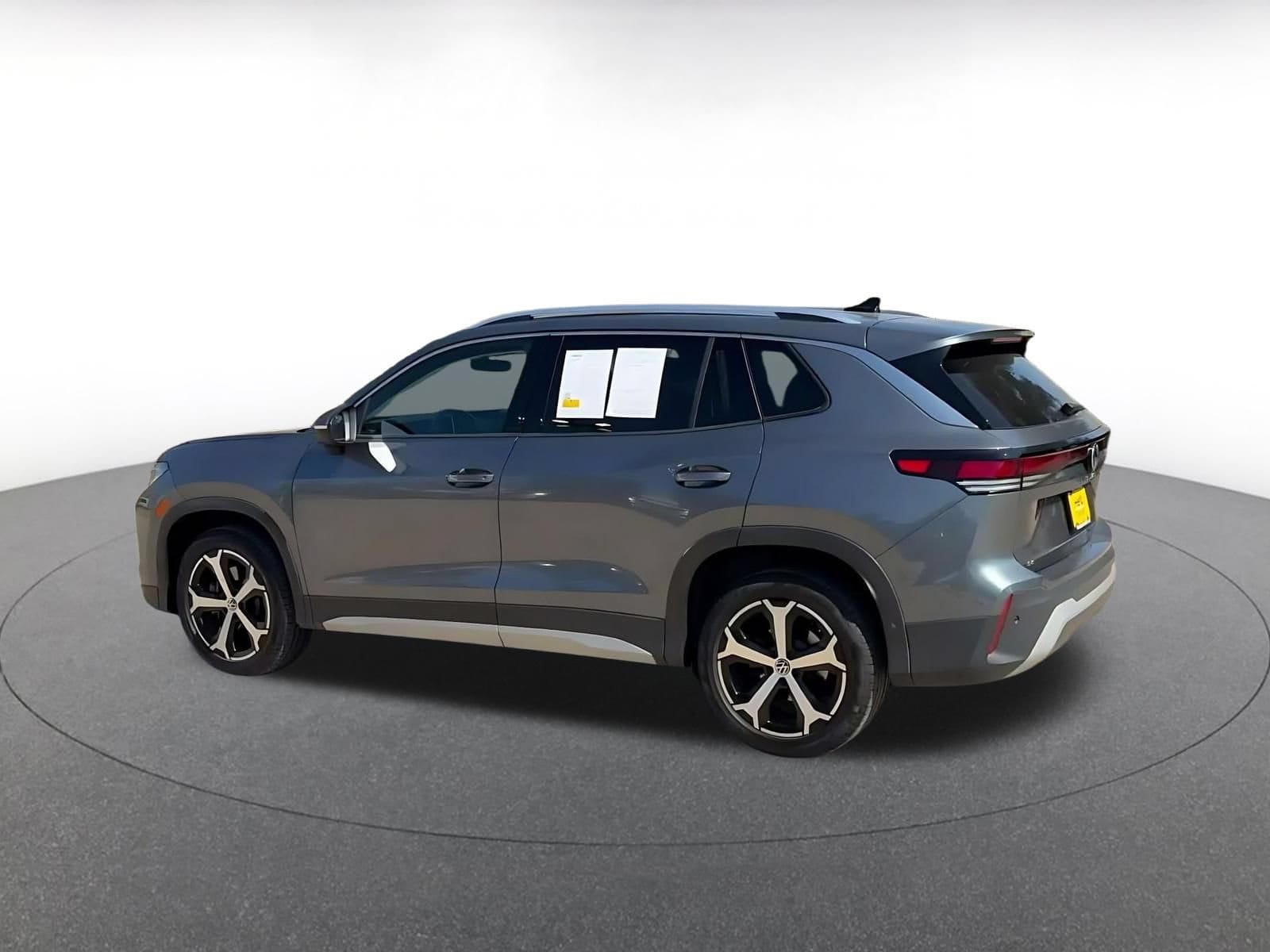 Thumbnail: 2026 Volkswagen Tiguan - 9