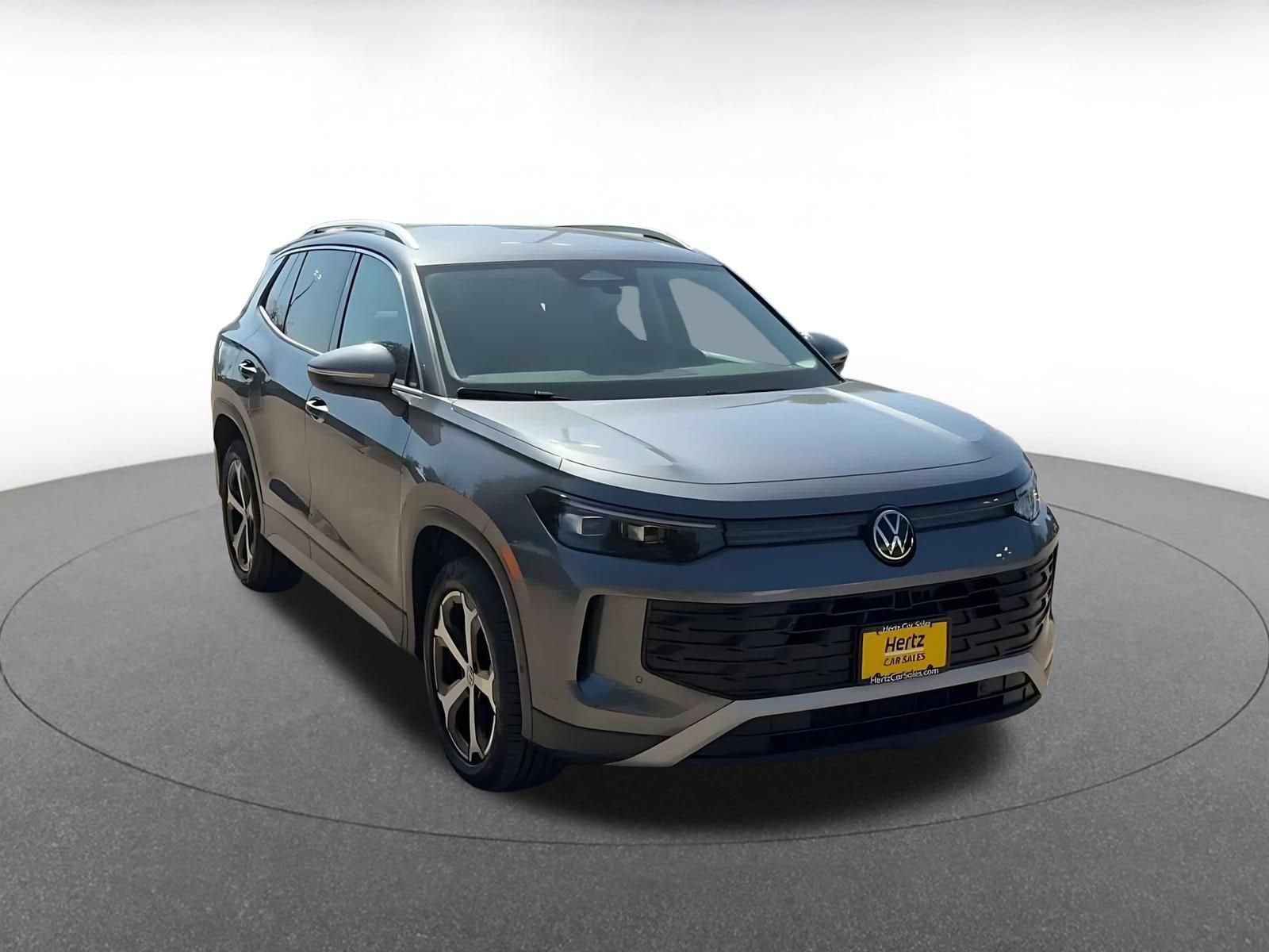 Thumbnail: 2026 Volkswagen Tiguan - 3