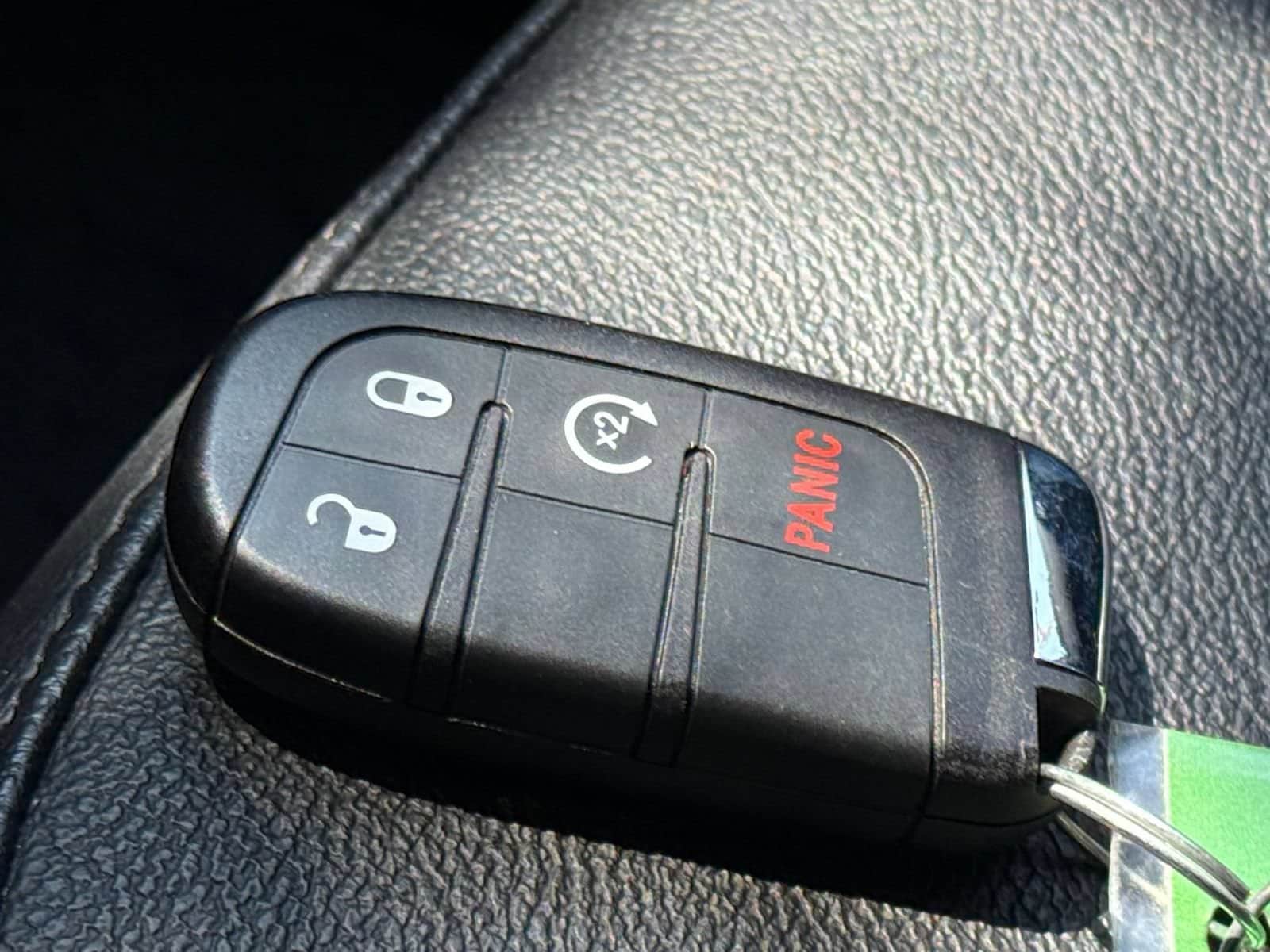 Thumbnail: 2025 Jeep Compass - 20