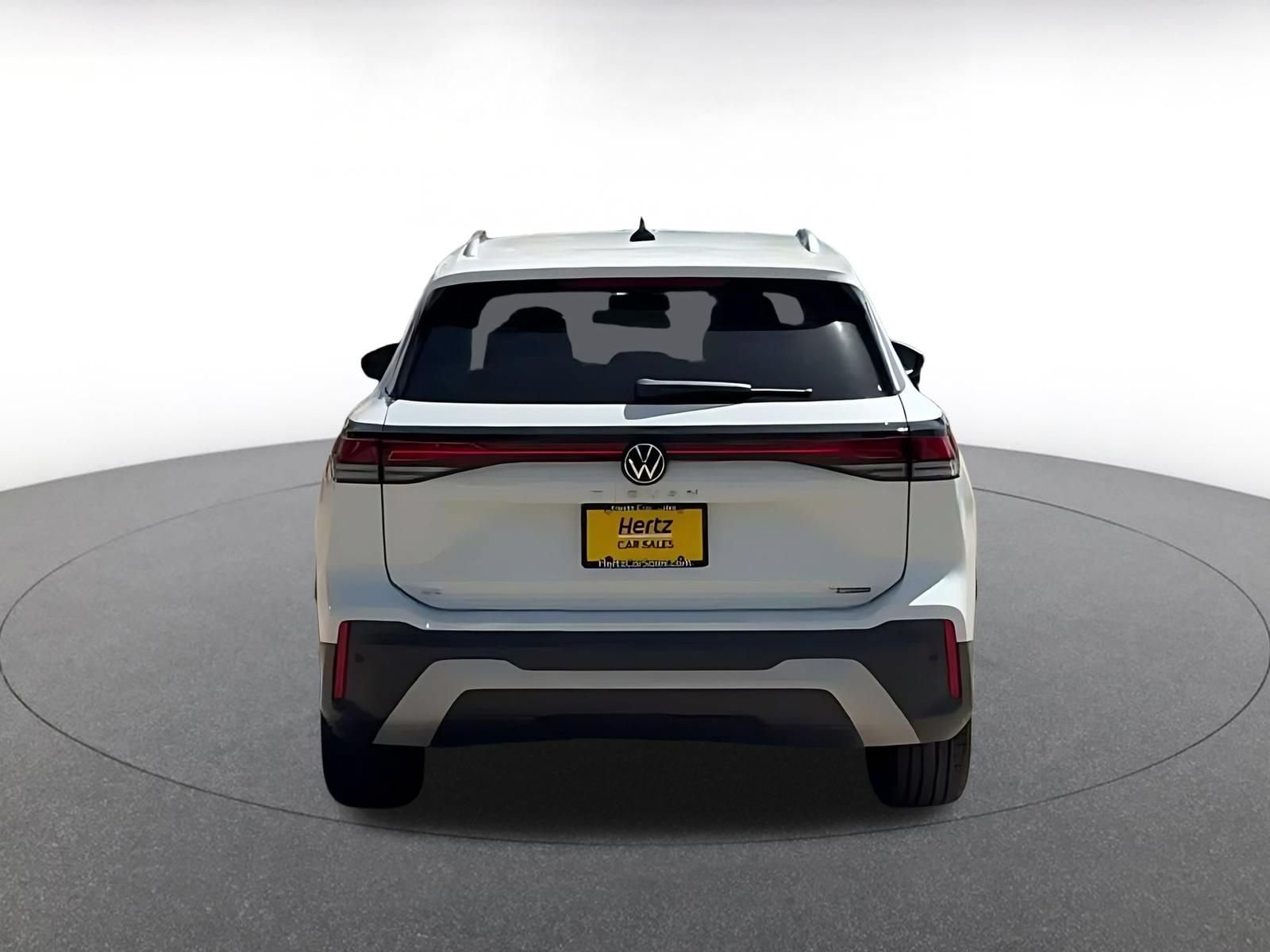 Thumbnail: 2026 Volkswagen Tiguan - 12