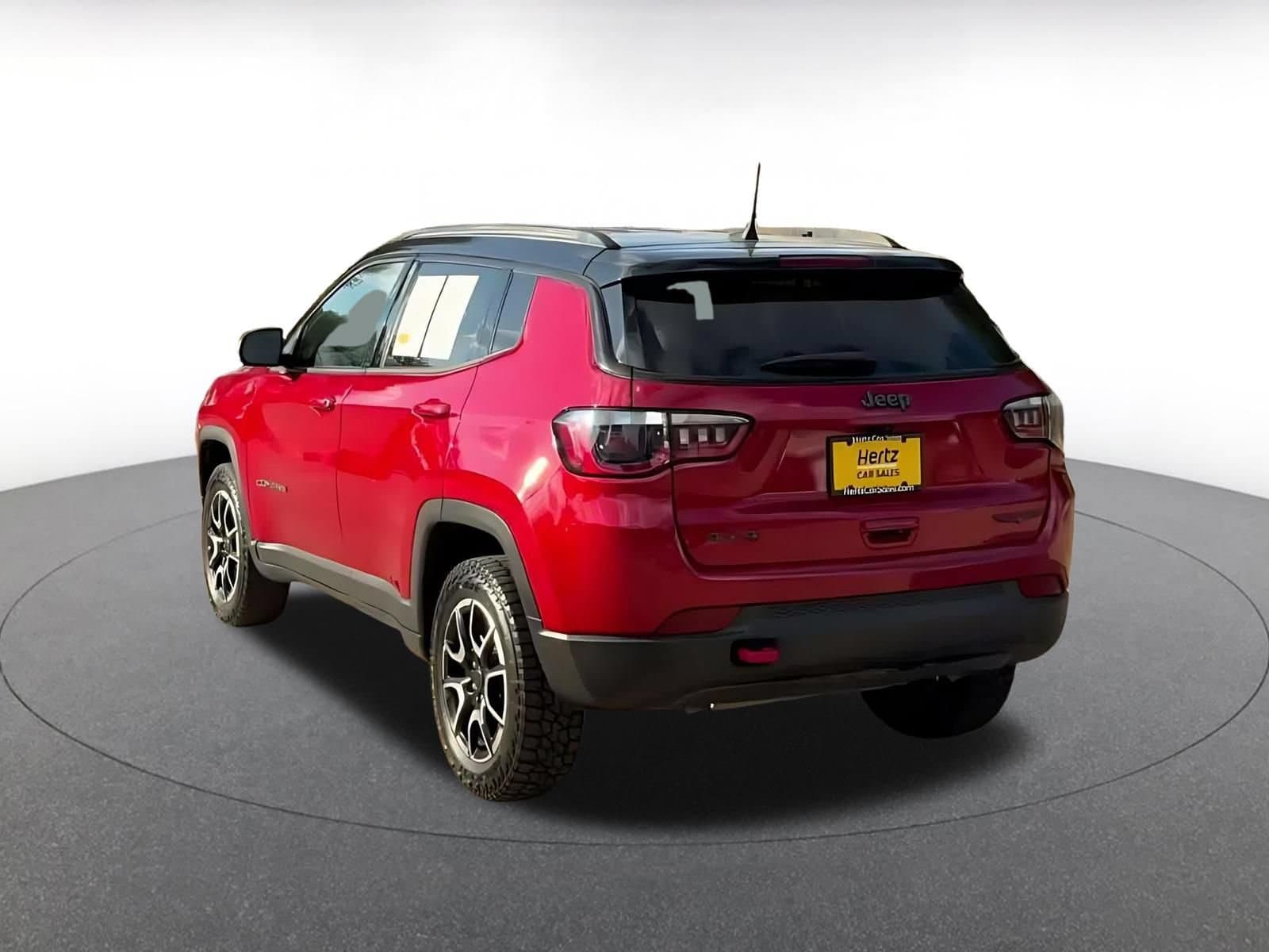 Thumbnail: 2025 Jeep Compass - 10
