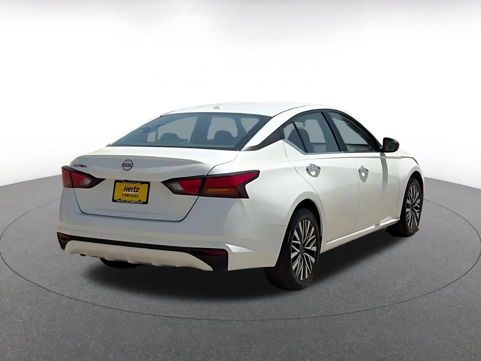 Thumbnail: 2025 Nissan Altima - 13