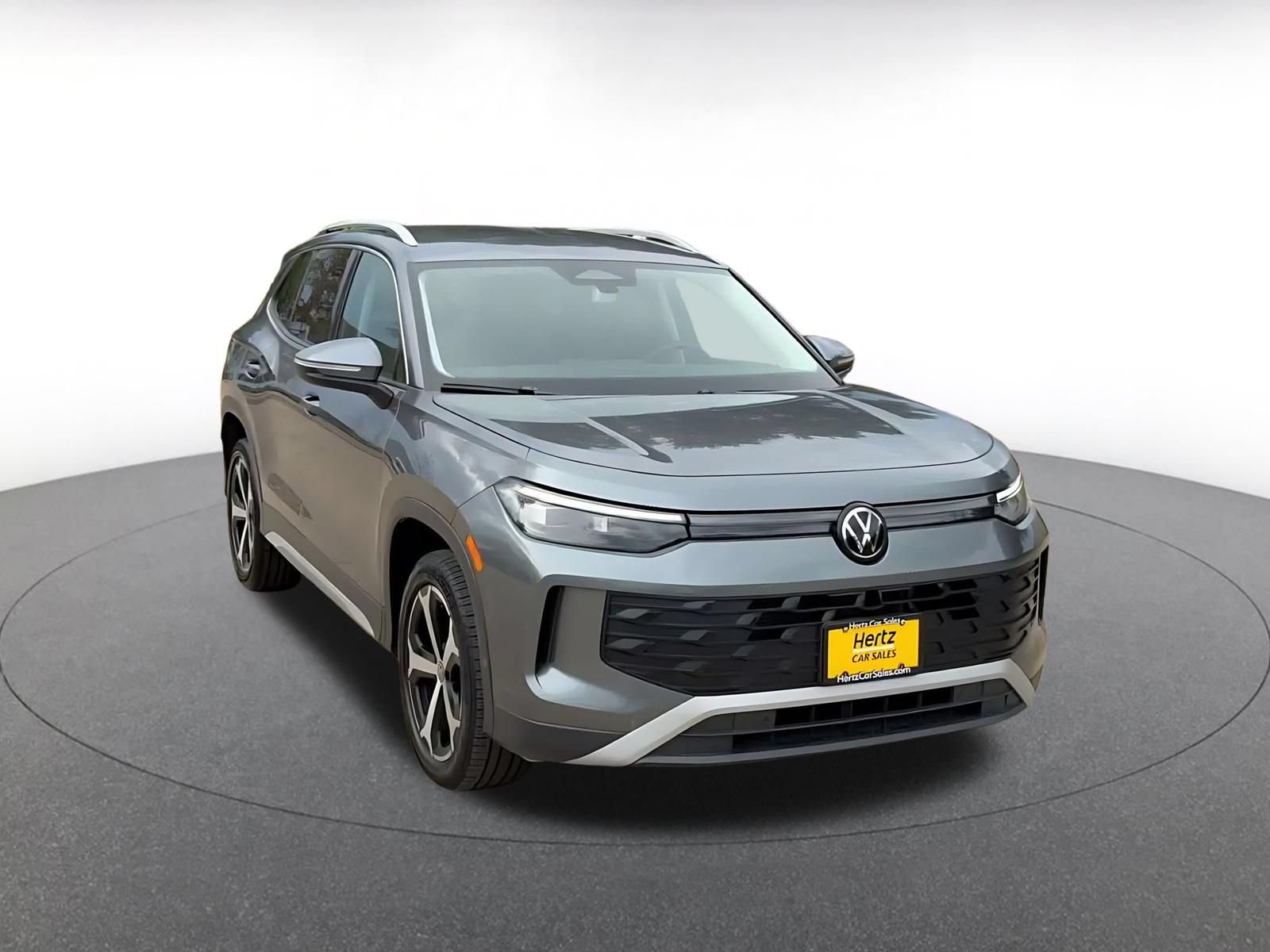 Thumbnail: 2026 Volkswagen Tiguan - 3