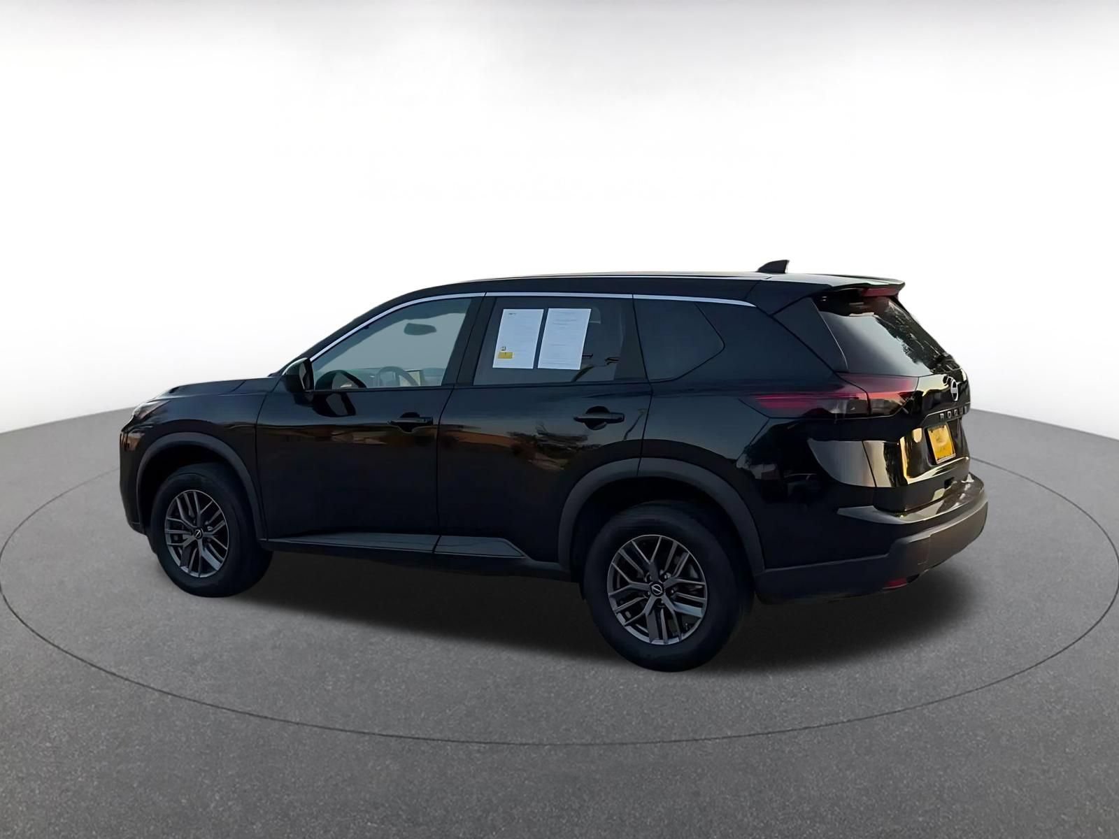 Thumbnail: 2026 Nissan Rogue - 9