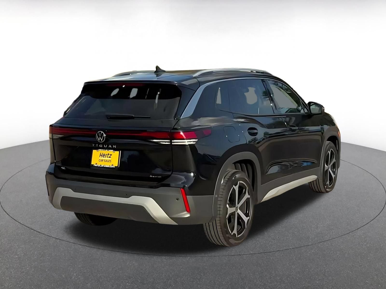 Thumbnail: 2026 Volkswagen Tiguan - 13