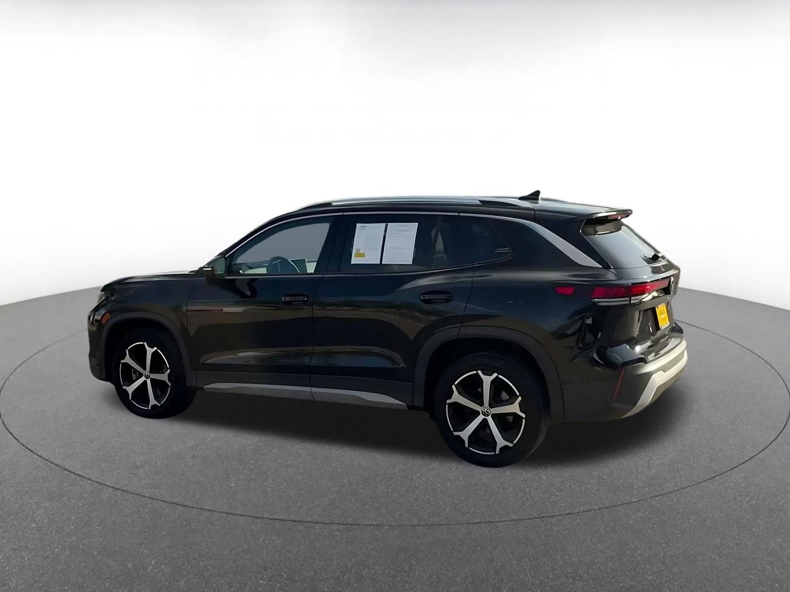 Thumbnail: 2026 Volkswagen Tiguan - 9