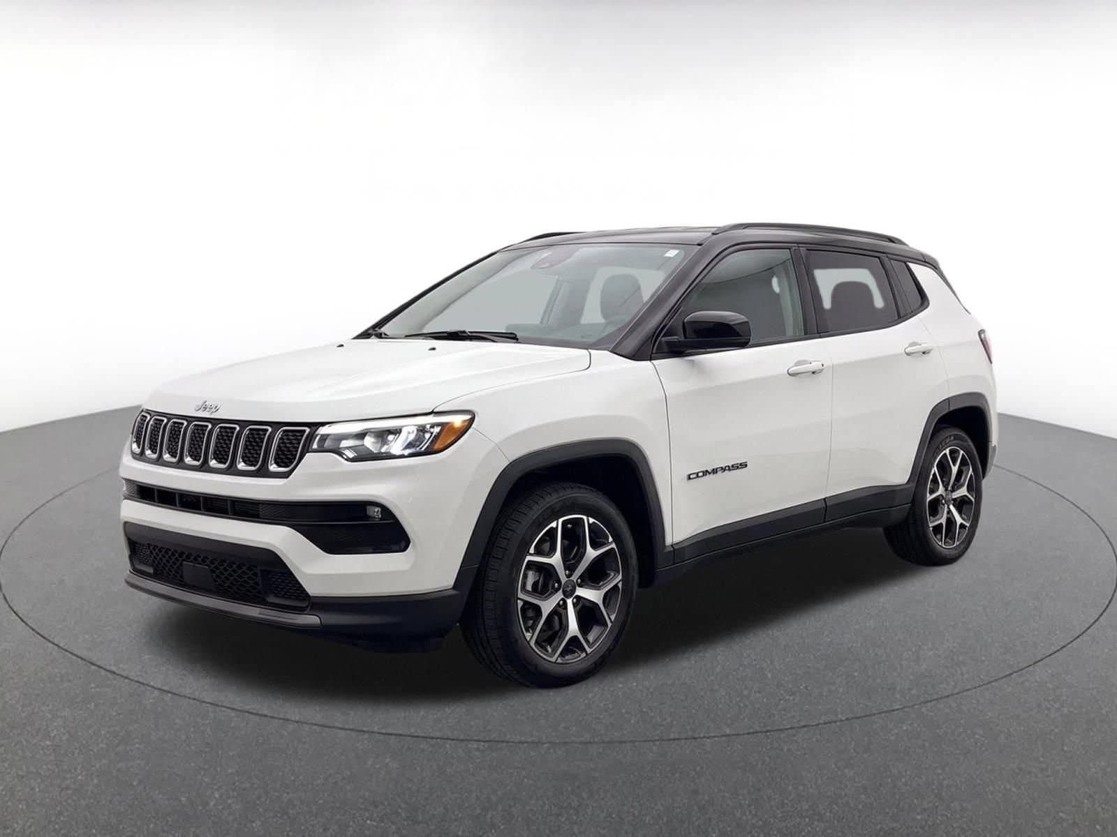 Thumbnail: 2025 Jeep Compass - 3