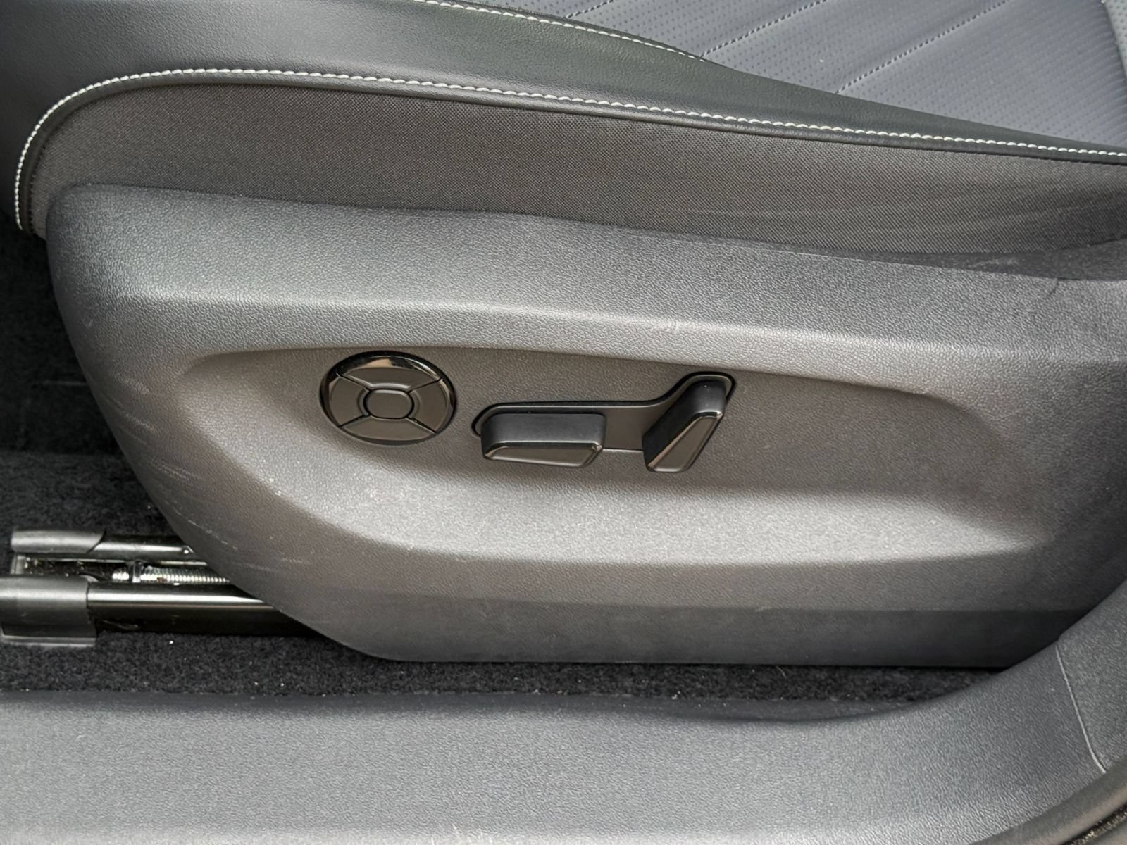 Thumbnail: 2026 Volkswagen Tiguan - 21