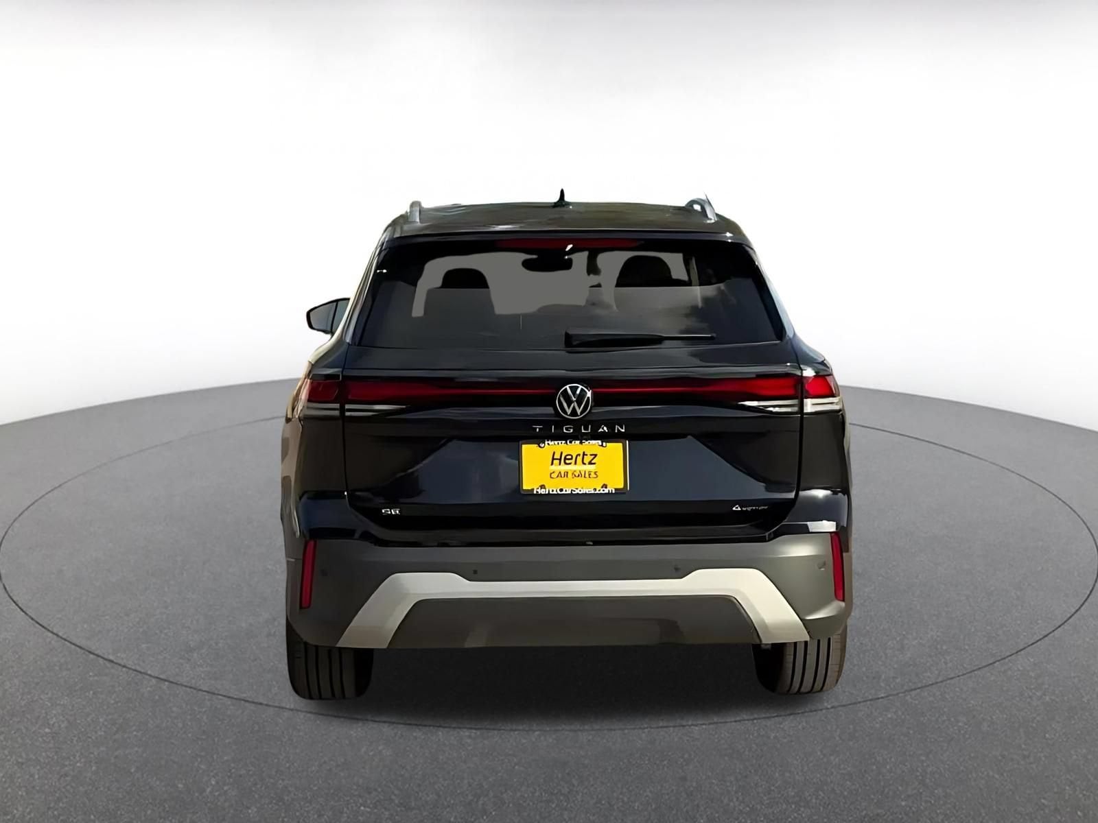 Thumbnail: 2026 Volkswagen Tiguan - 12