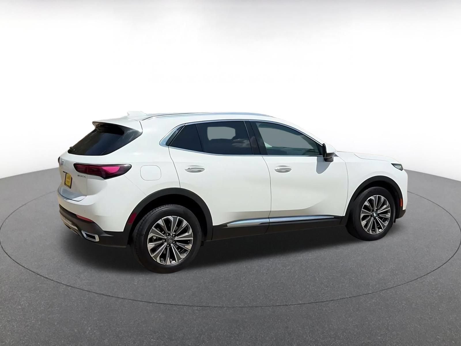 Thumbnail: 2024 Buick Envision - 14