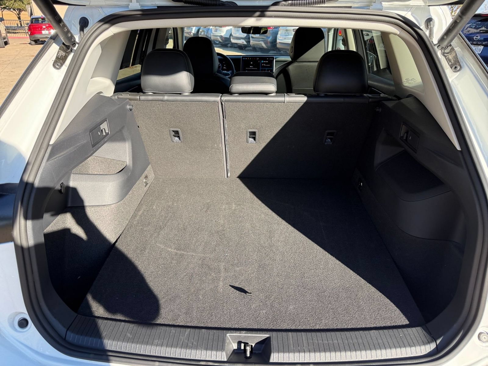 Thumbnail: 2026 Volkswagen Tiguan - 31