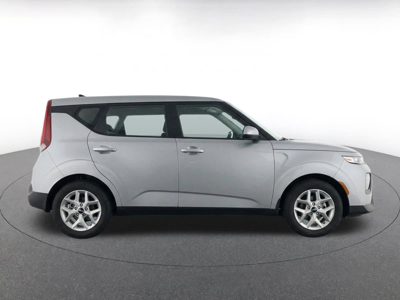 Thumbnail: 2025 Kia Soul - 11