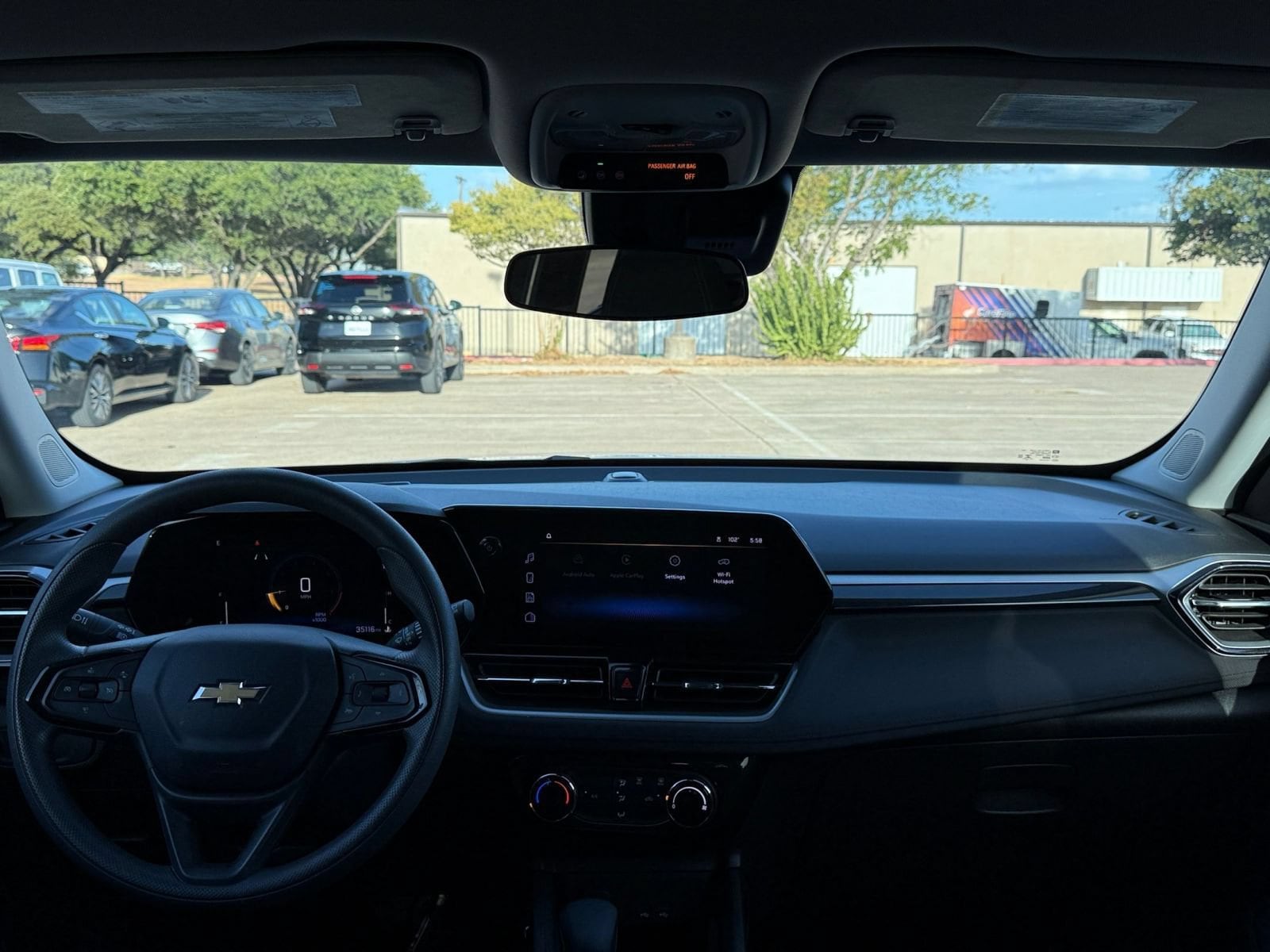 Thumbnail: 2025 Chevrolet TrailBlazer - 32
