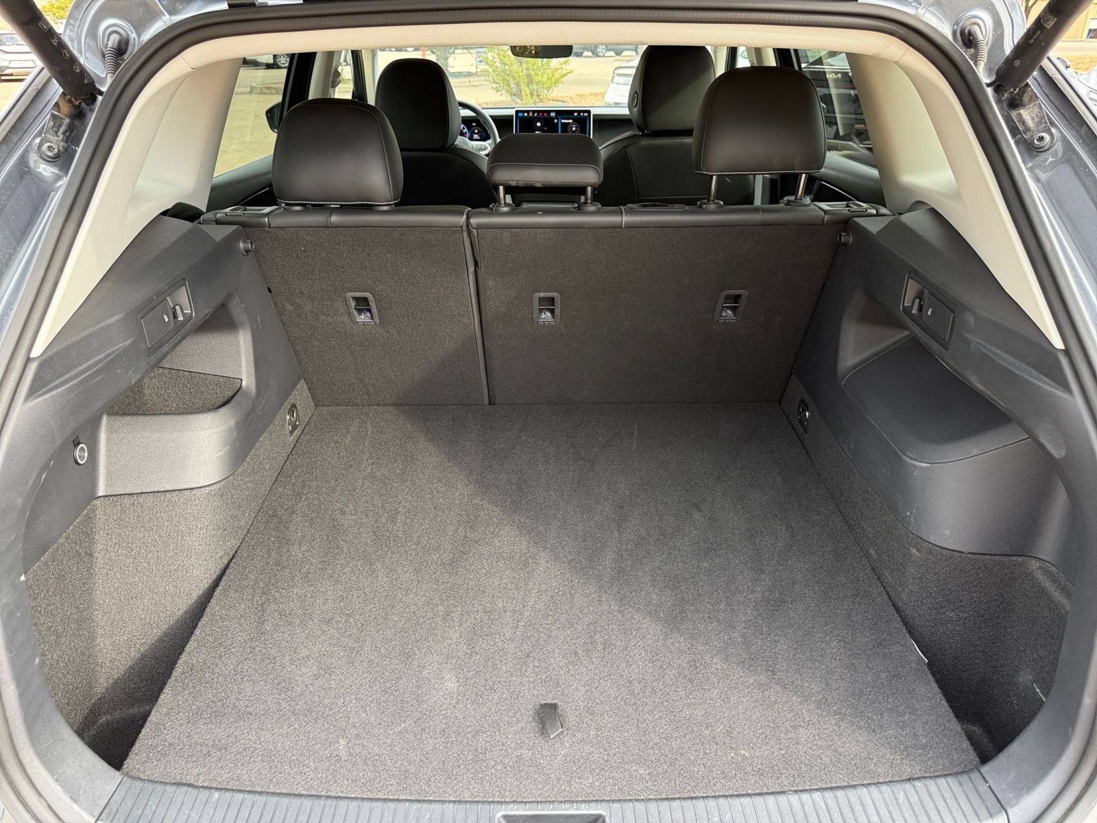 Thumbnail: 2026 Volkswagen Tiguan - 31