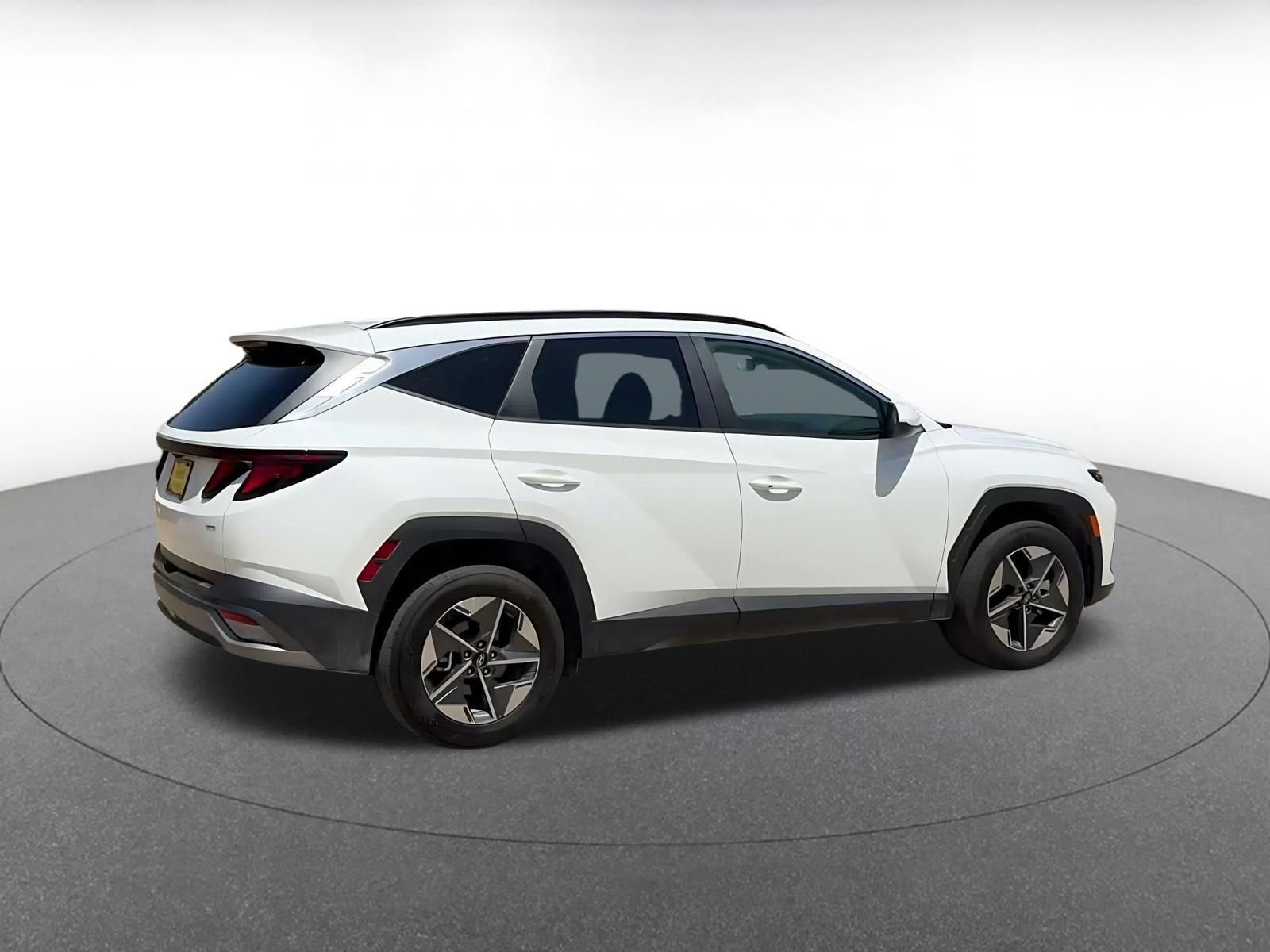 Thumbnail: 2026 Hyundai Tucson - 14