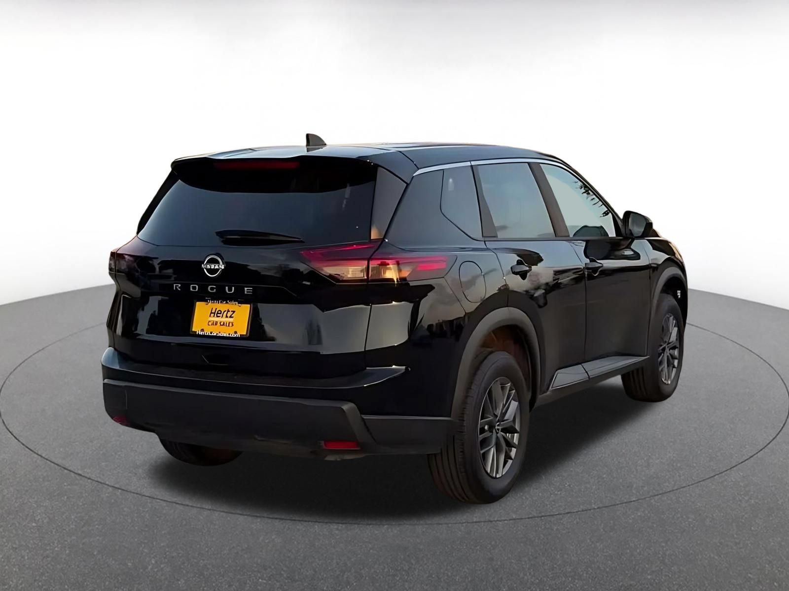 Thumbnail: 2026 Nissan Rogue - 13