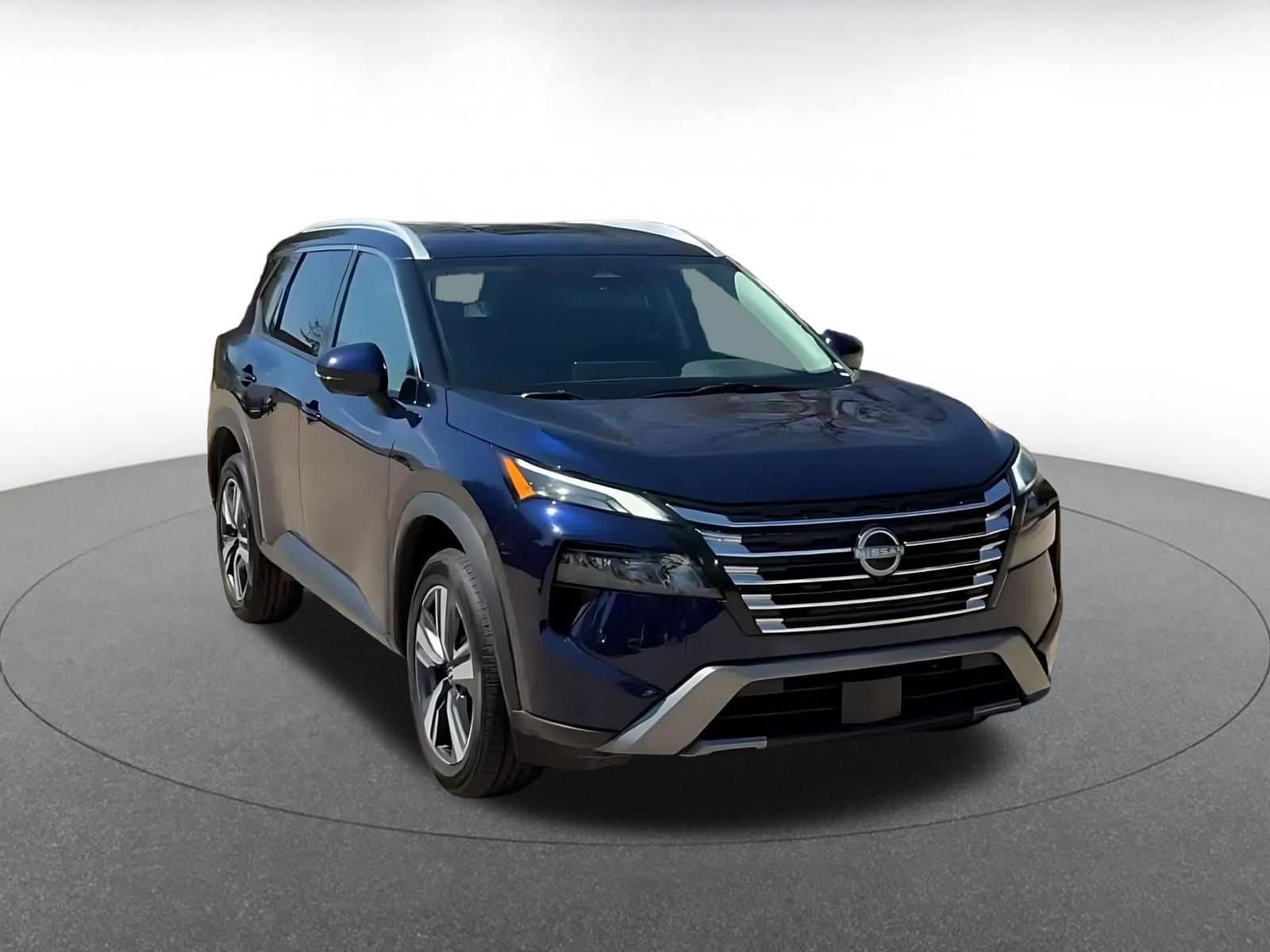 Thumbnail: 2026 Nissan Rogue - 3