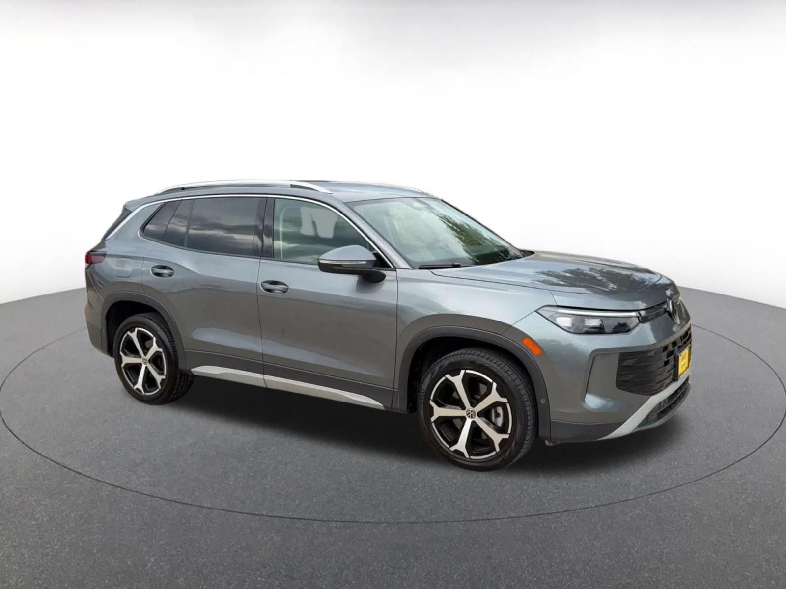 Thumbnail: 2026 Volkswagen Tiguan - 2