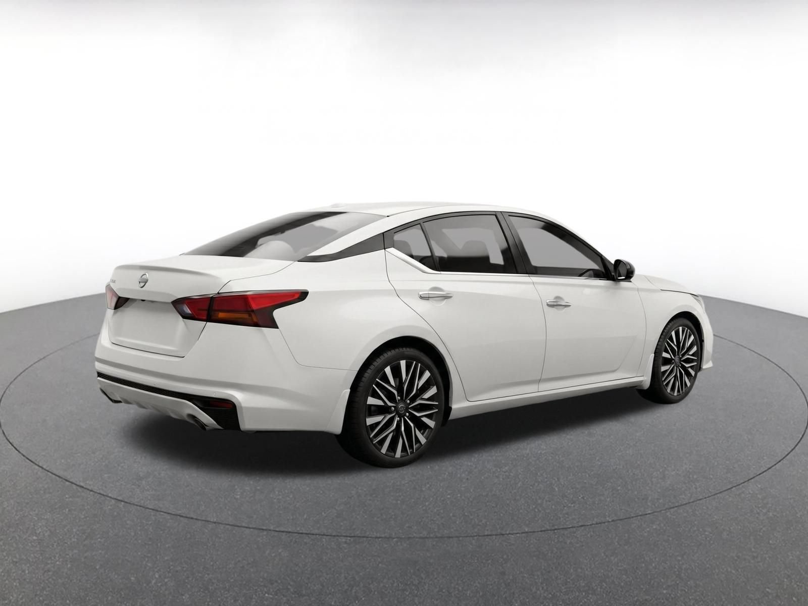 Thumbnail: 2025 Nissan Altima - 8