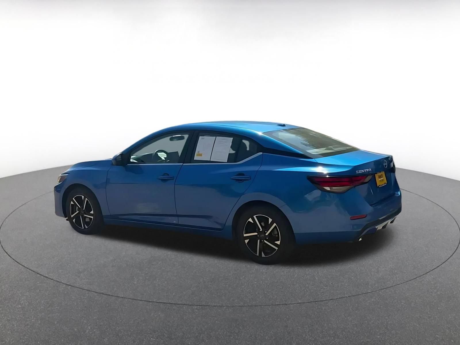Thumbnail: 2025 Nissan Sentra - 9