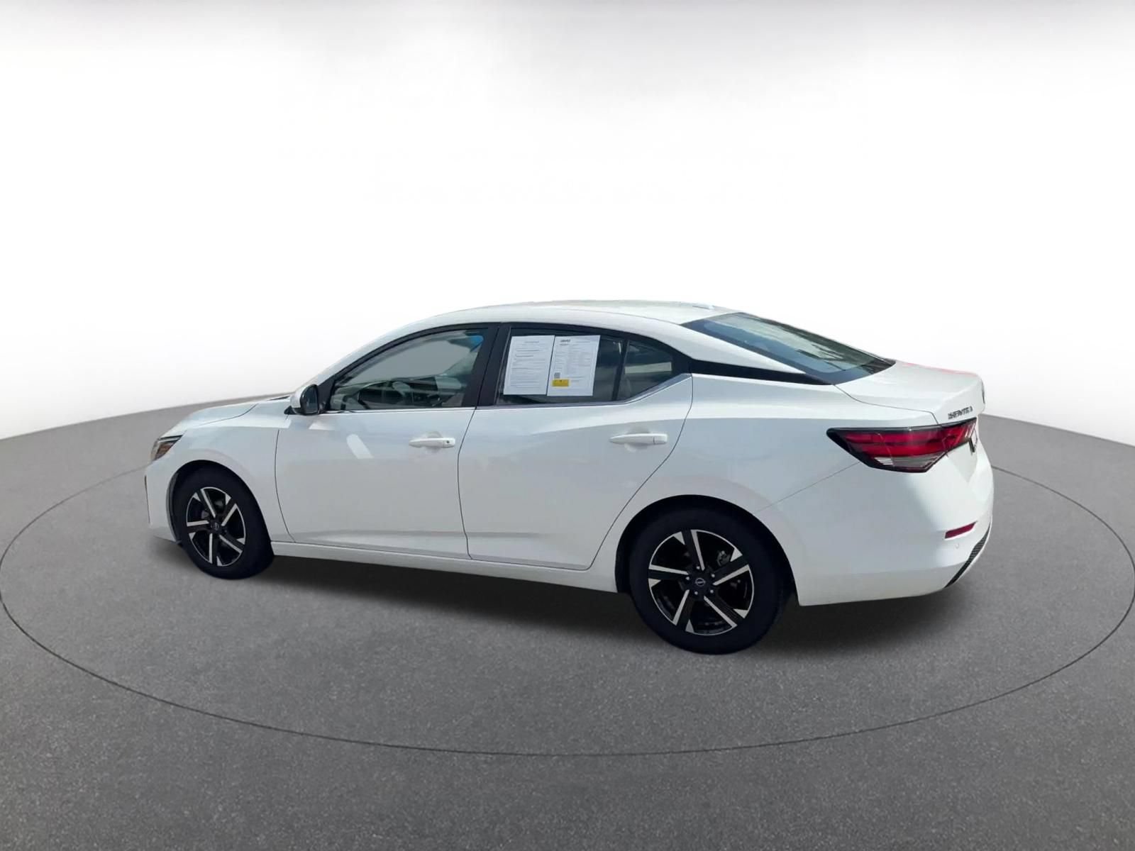 Thumbnail: 2025 Nissan Sentra - 8