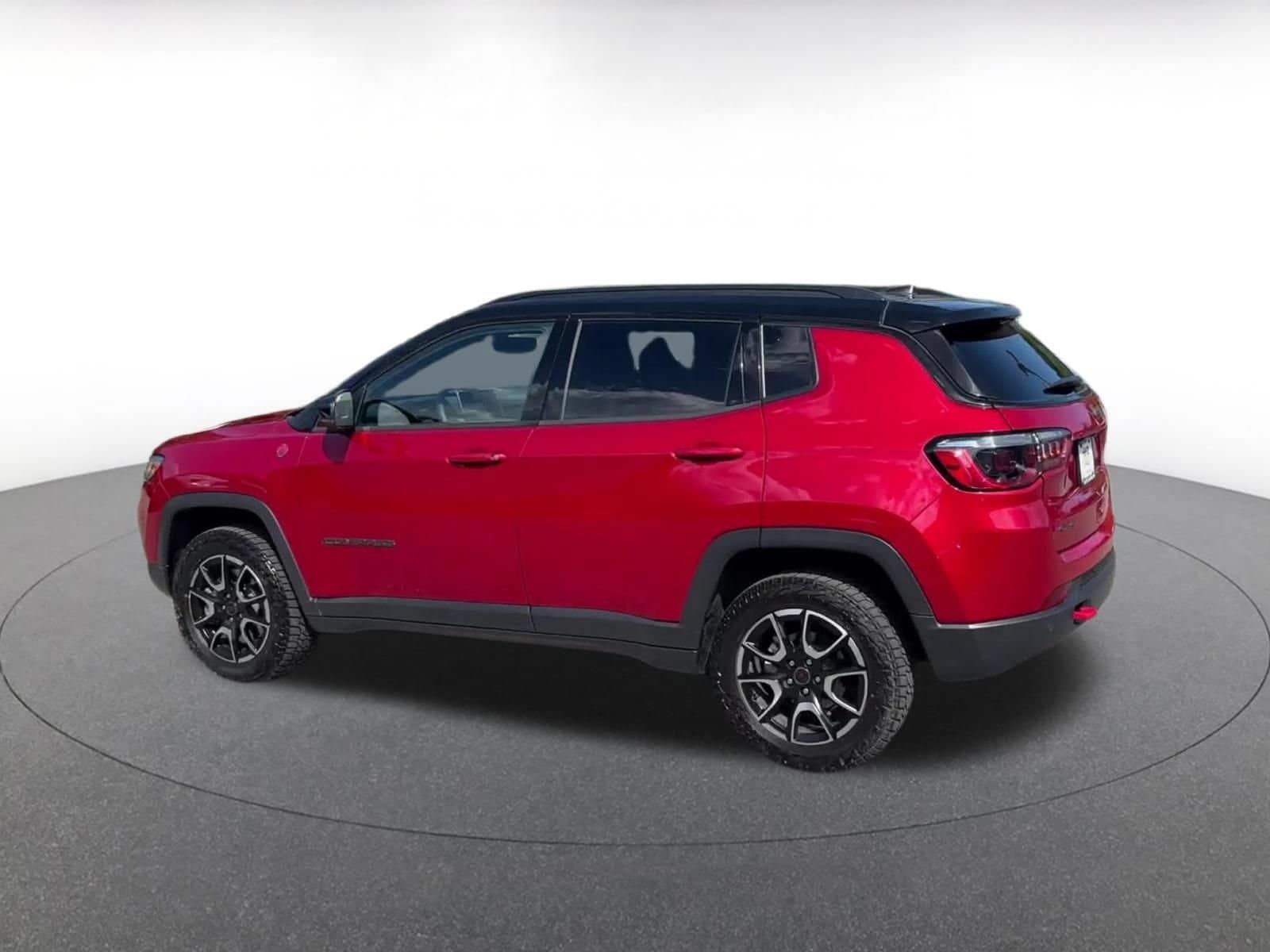 Thumbnail: 2025 Jeep Compass - 8
