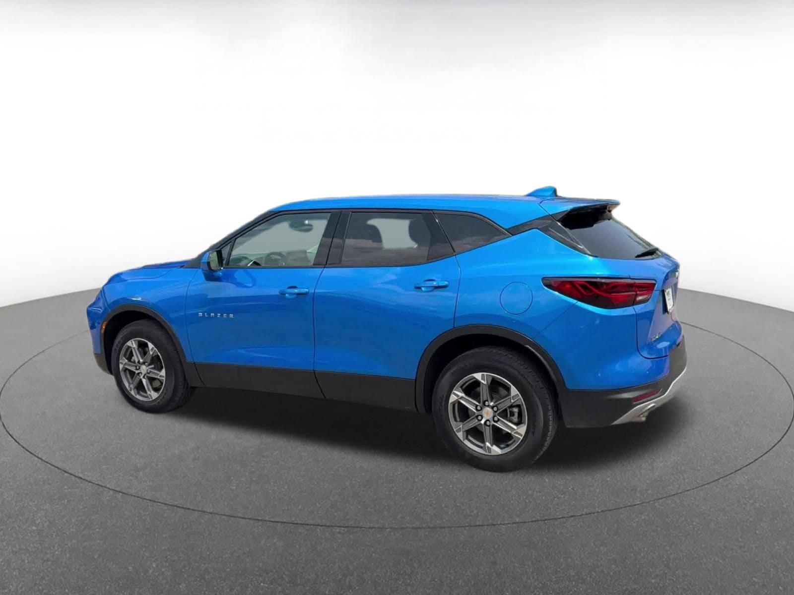 Thumbnail: 2026 Chevrolet Blazer - 8