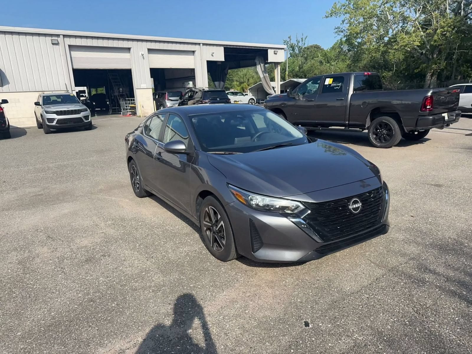 Thumbnail: 2025 Nissan Sentra - 2