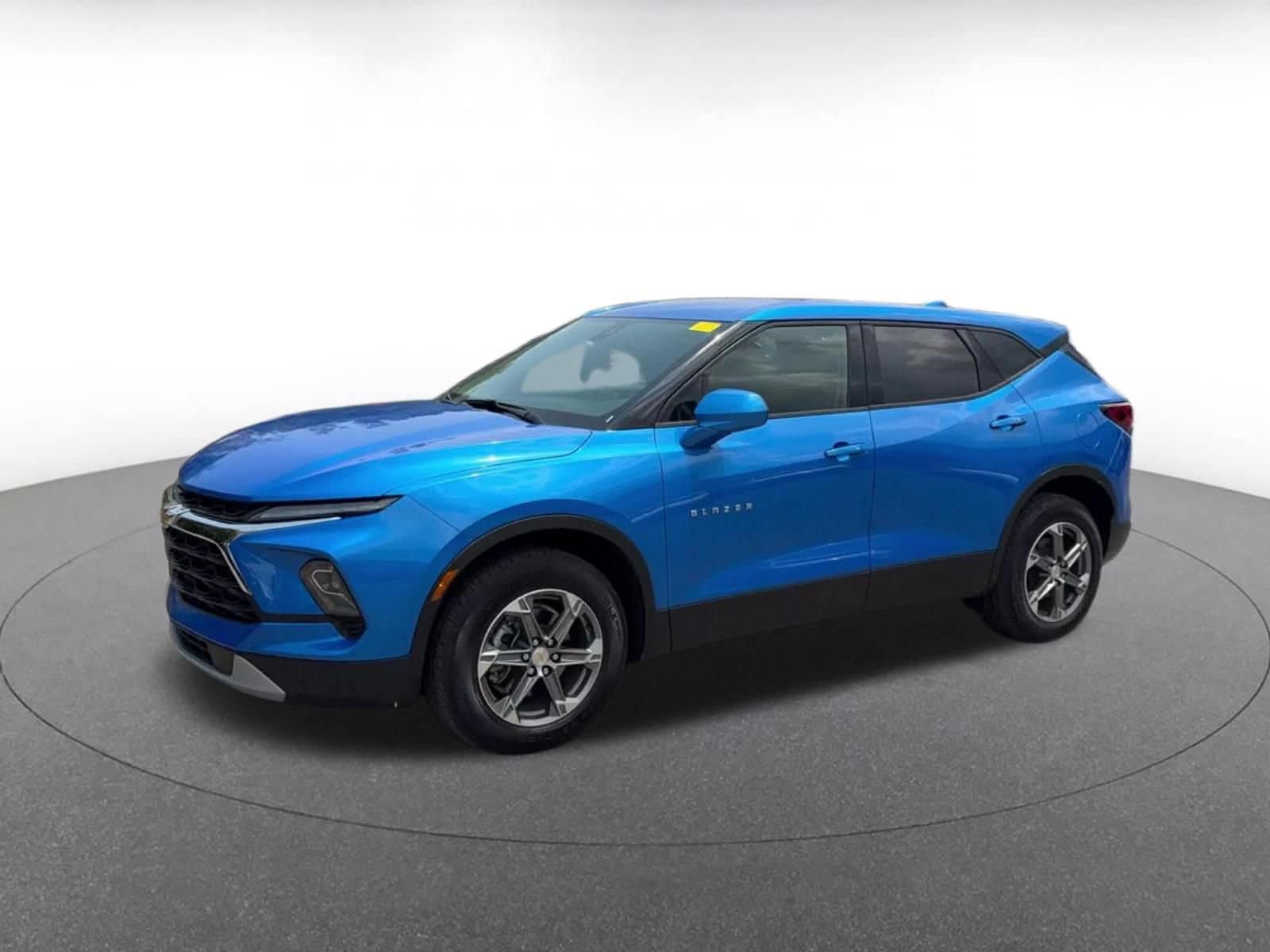 Thumbnail: 2026 Chevrolet Blazer - 6