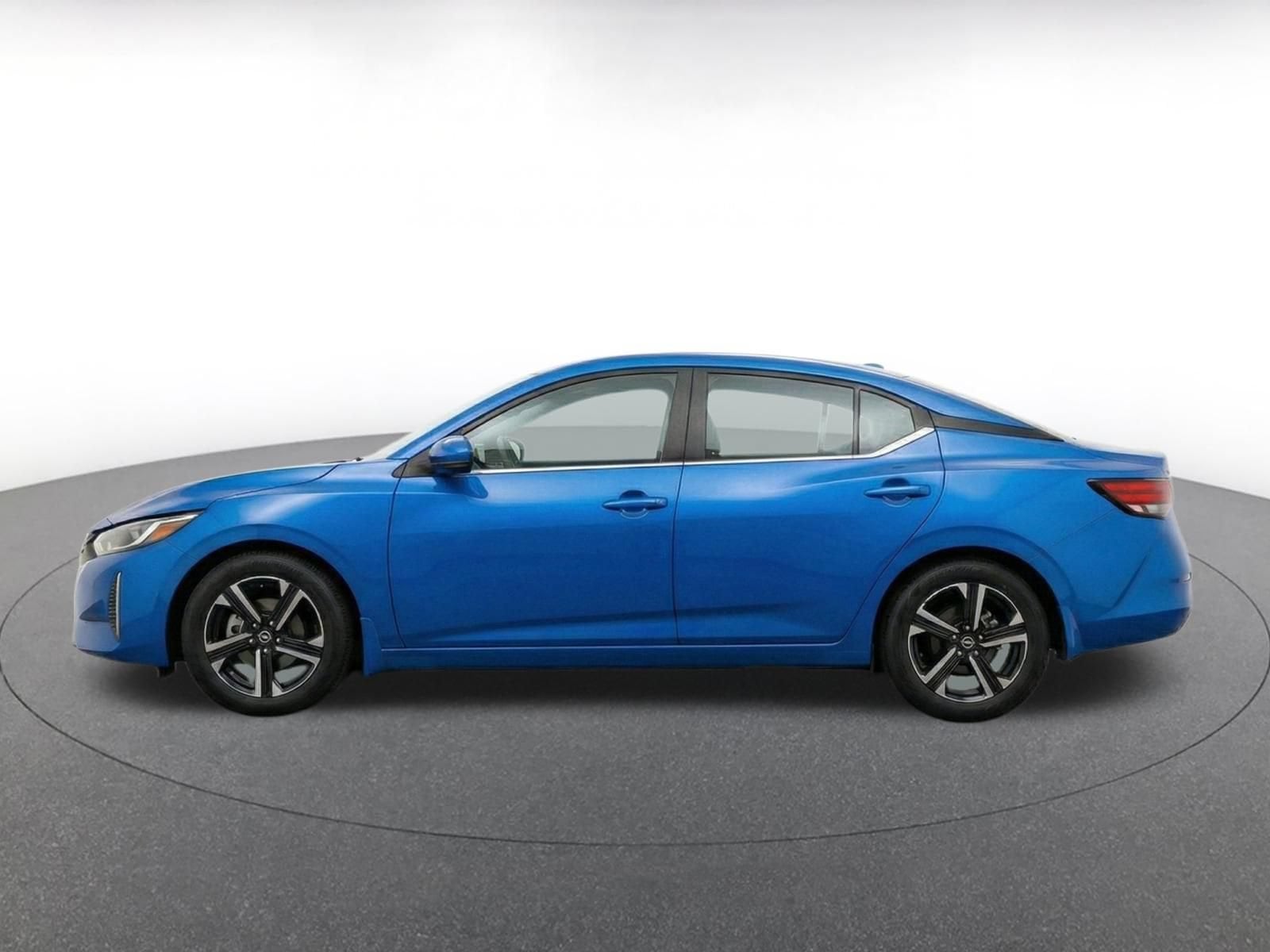 Thumbnail: 2025 Nissan Sentra - 4