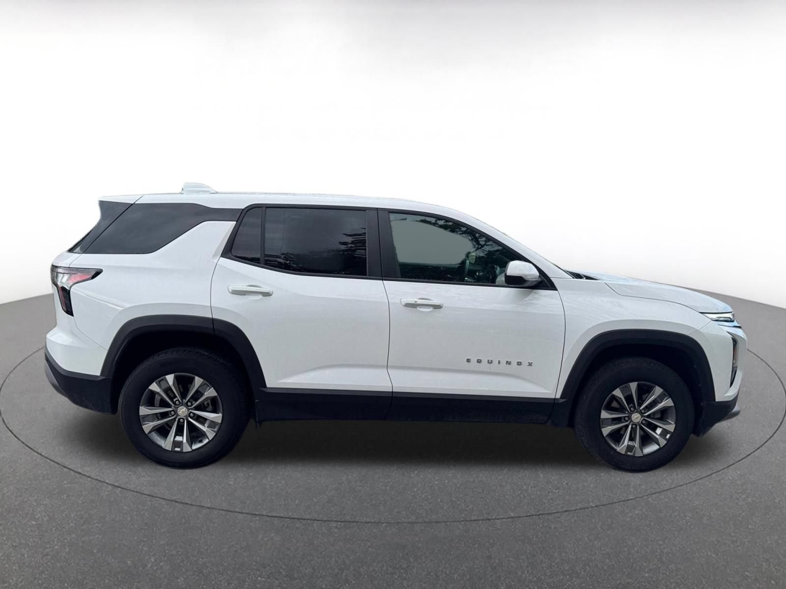Thumbnail: 2025 Chevrolet Equinox - 14