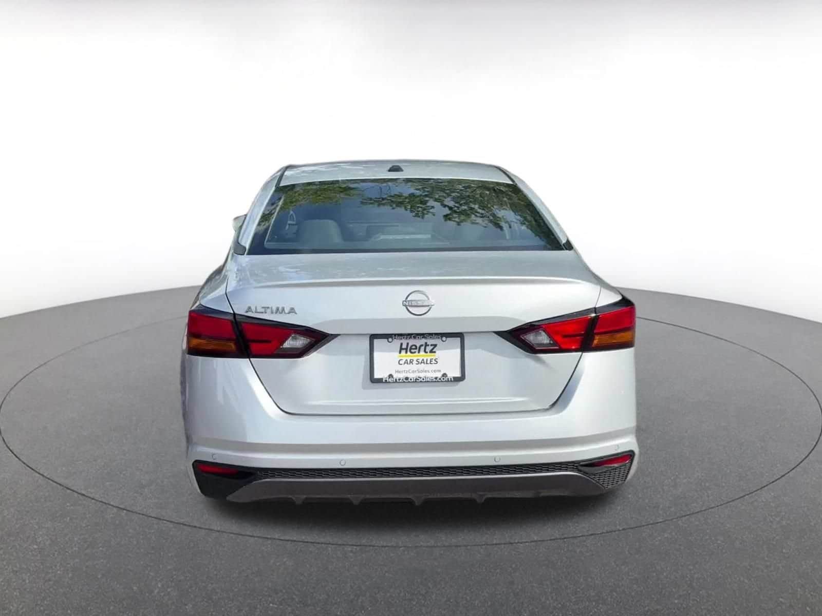 Thumbnail: 2026 Nissan Altima - 10