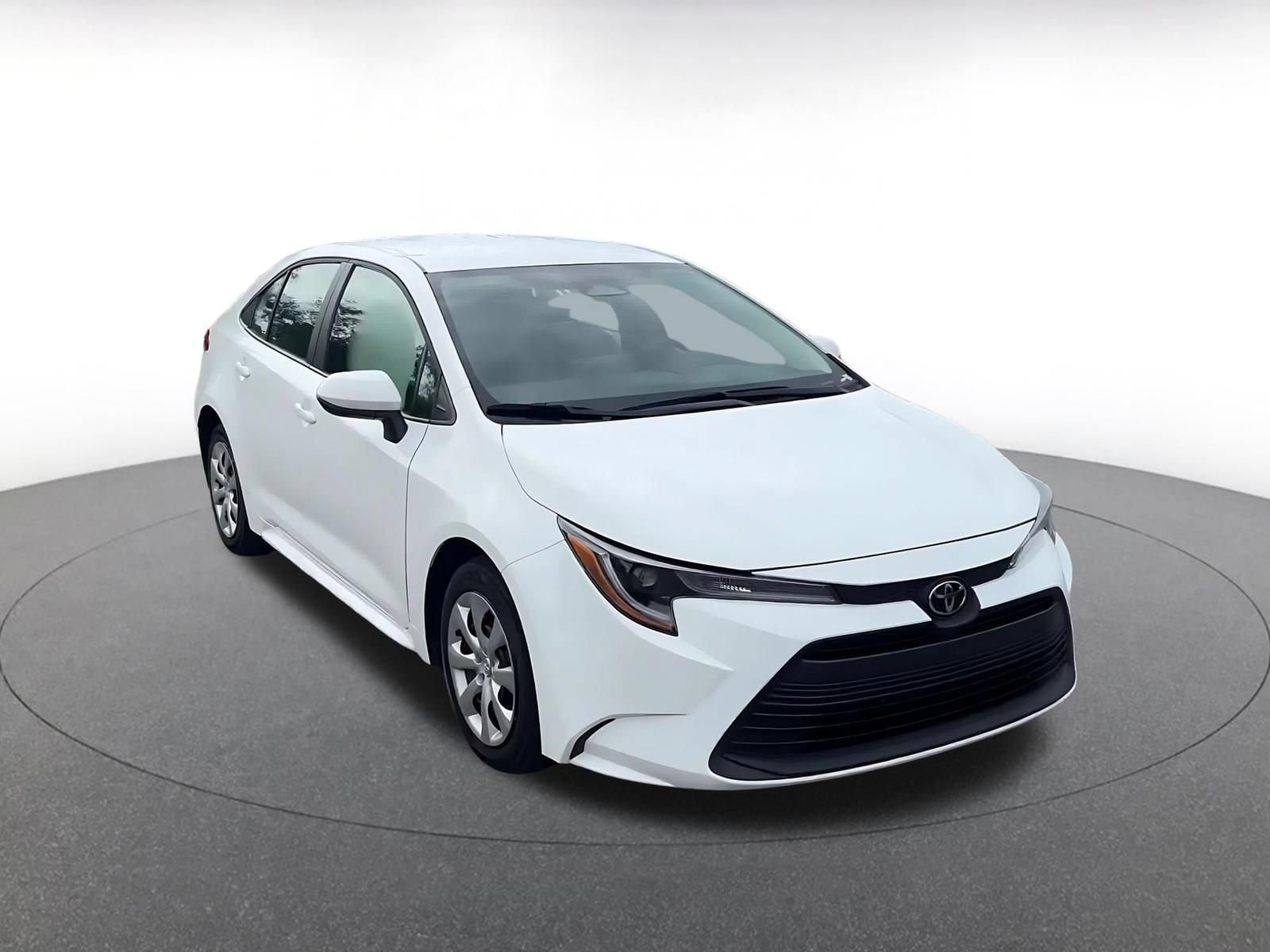 Thumbnail: 2025 Toyota Corolla - 2
