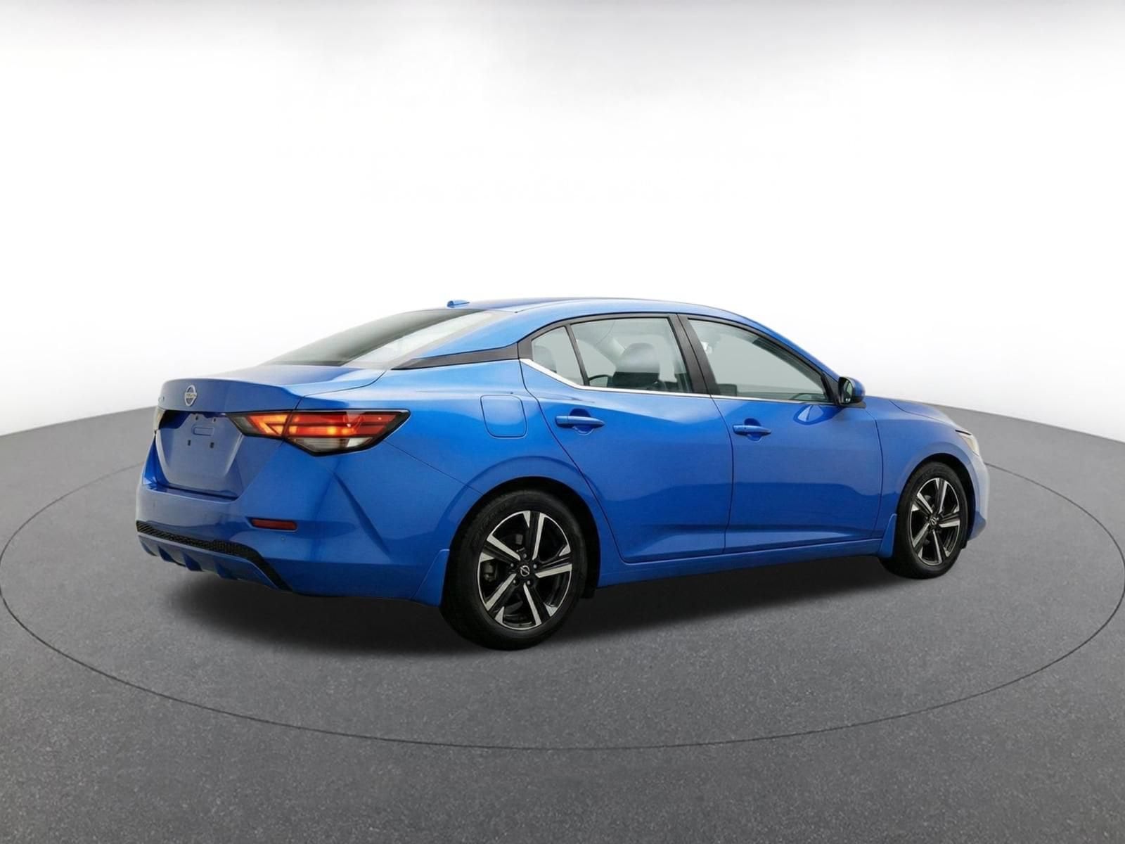 Thumbnail: 2025 Nissan Sentra - 8
