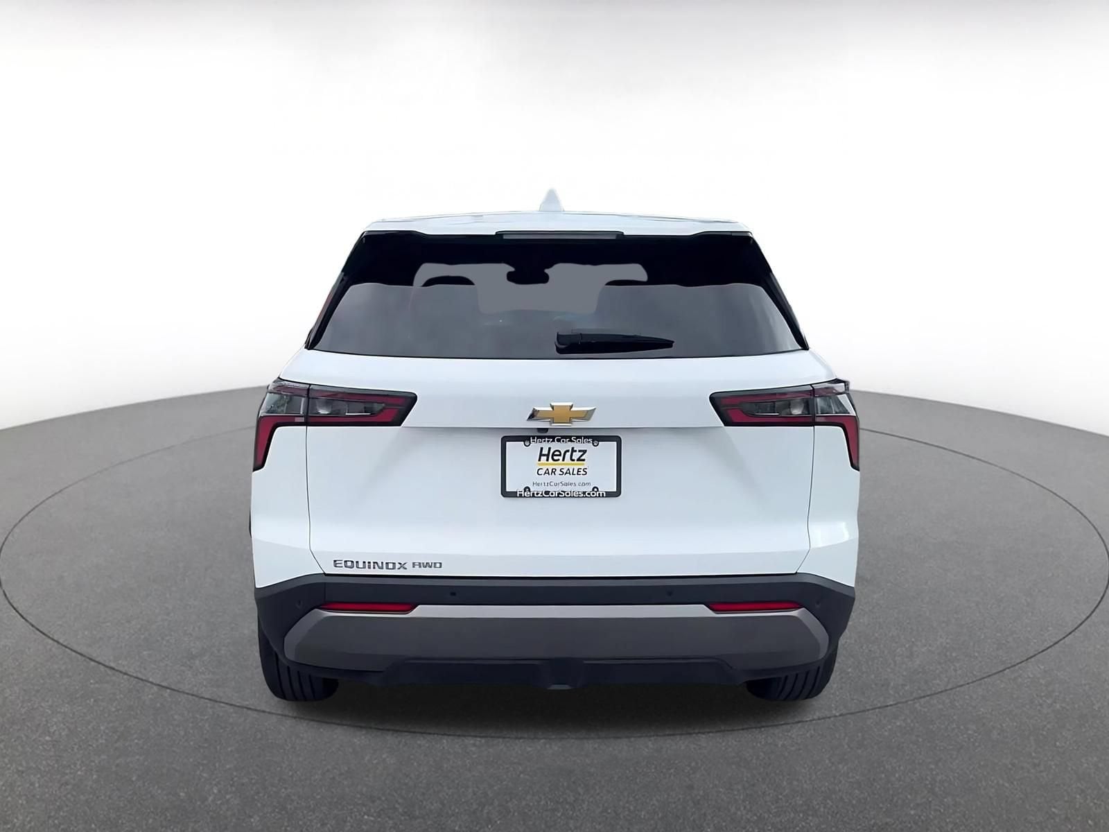 Thumbnail: 2025 Chevrolet Equinox - 10