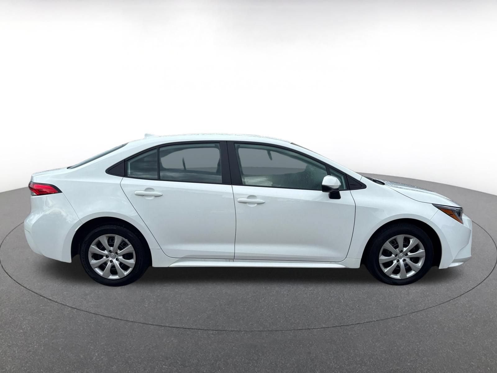 Thumbnail: 2025 Toyota Corolla - 14