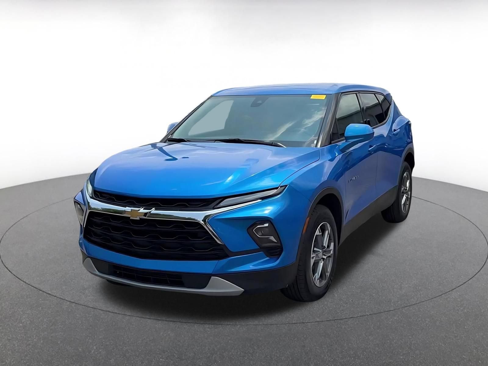 Thumbnail: 2026 Chevrolet Blazer - 4