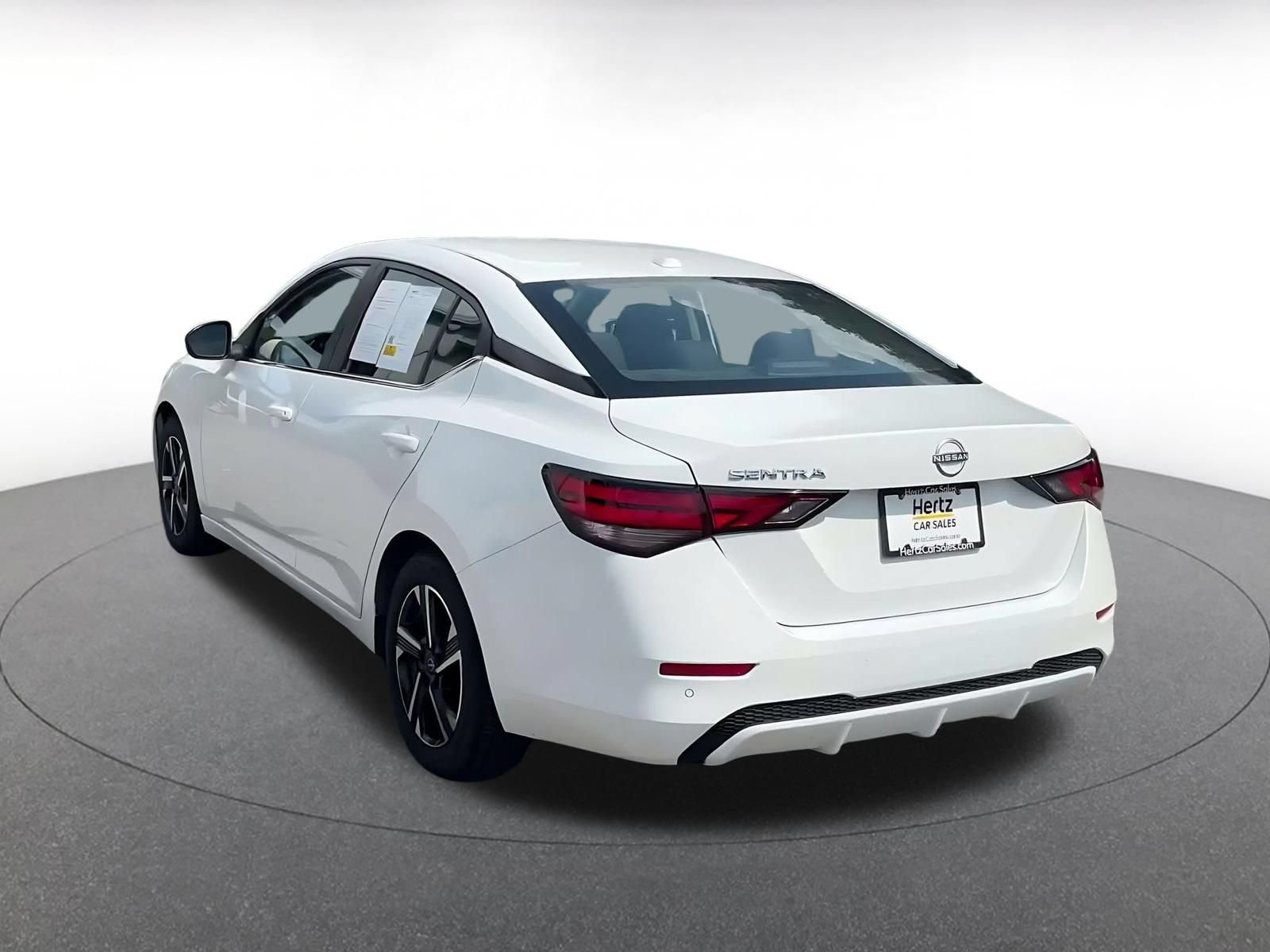 Thumbnail: 2025 Nissan Sentra - 9