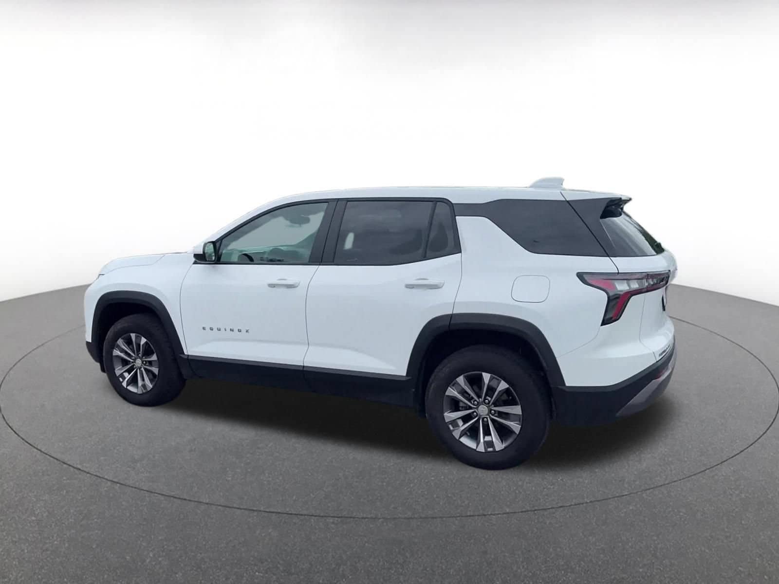 Thumbnail: 2025 Chevrolet Equinox - 8