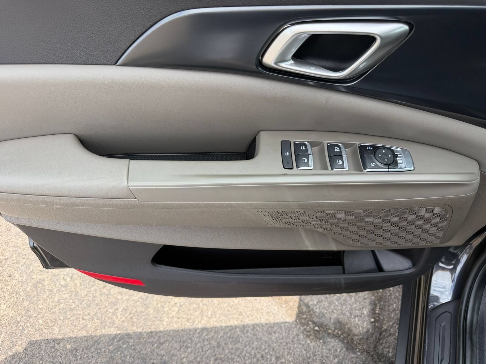 Thumbnail: 2026 Kia Carnival - 18